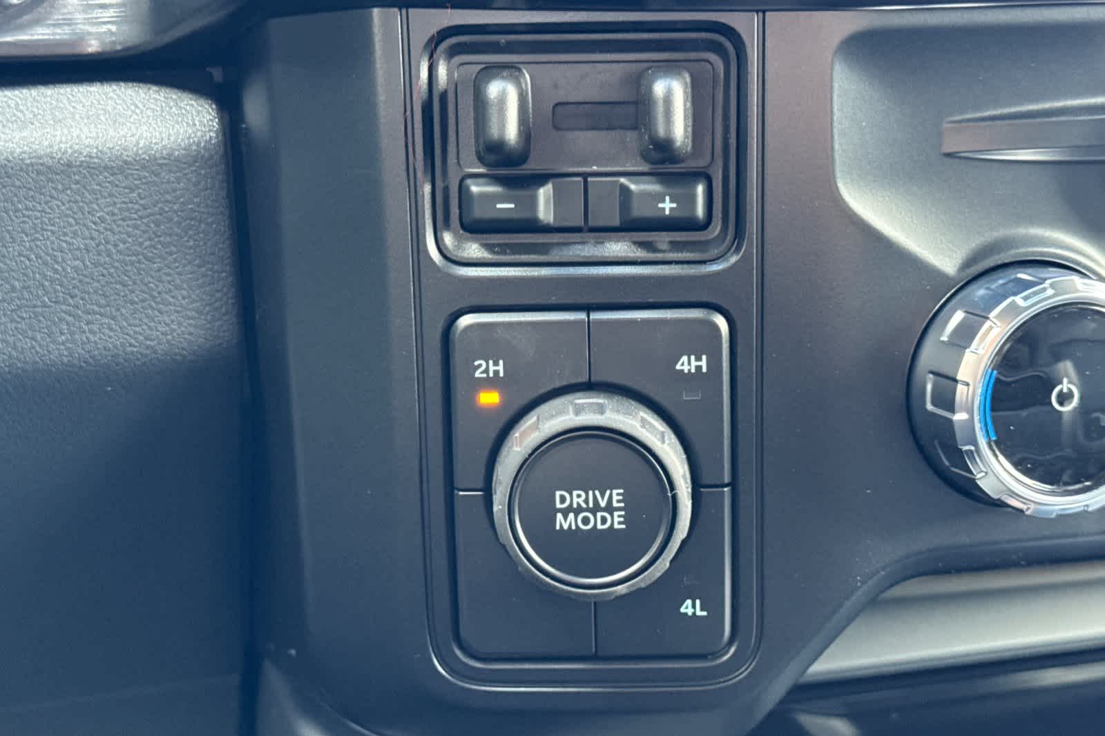 Thumbnail: 2026 Ford F-350 - 28