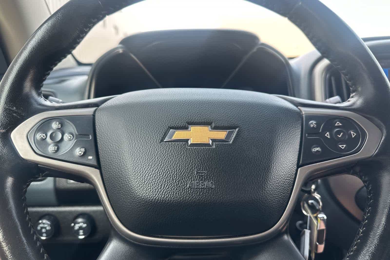 Thumbnail: 2020 Chevrolet Colorado - 21