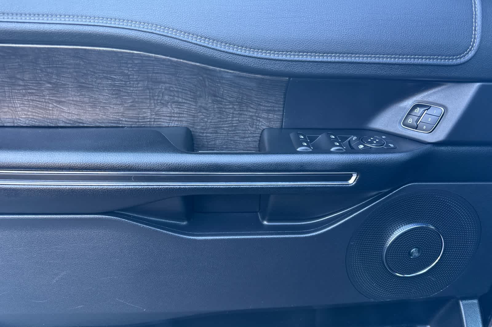 Thumbnail: 2021 Ford Expedition MAX - 12