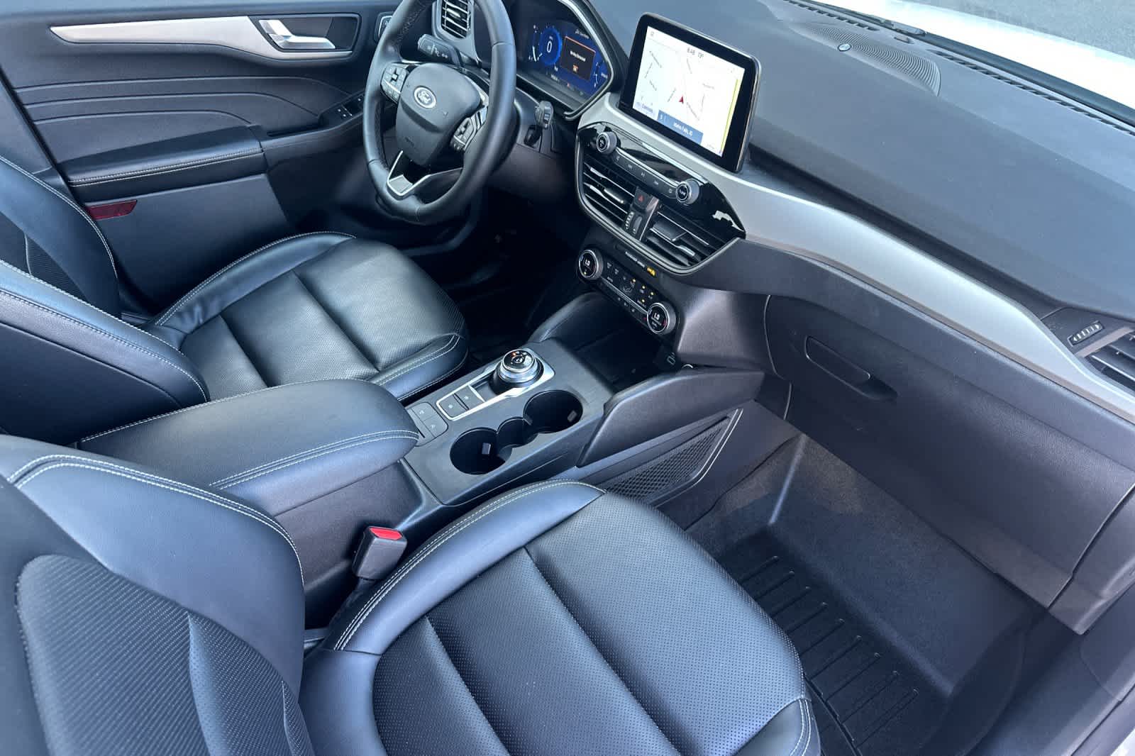 Thumbnail: 2021 Ford Escape - 16