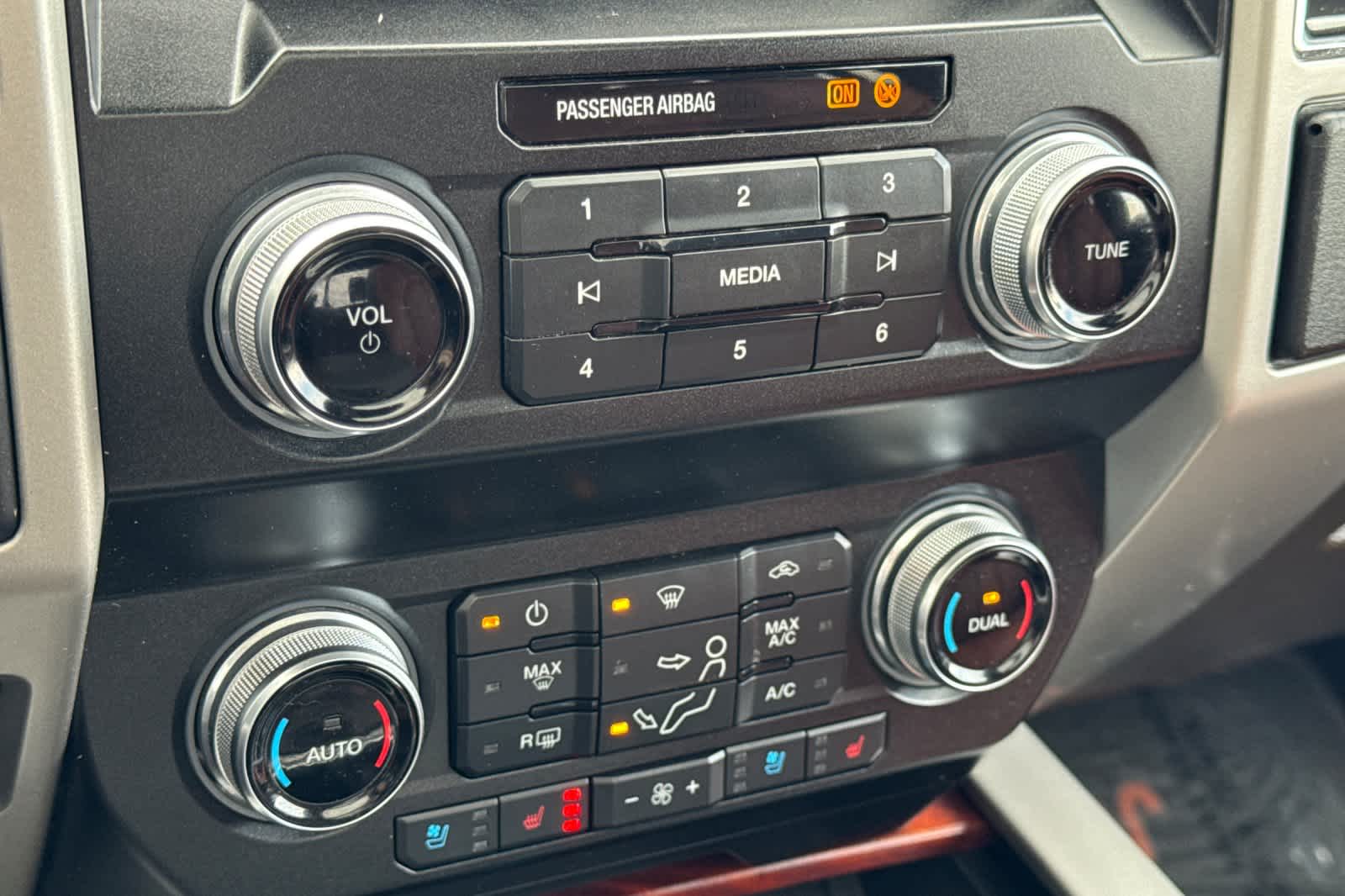 Thumbnail: 2020 Ford F-350 - 20