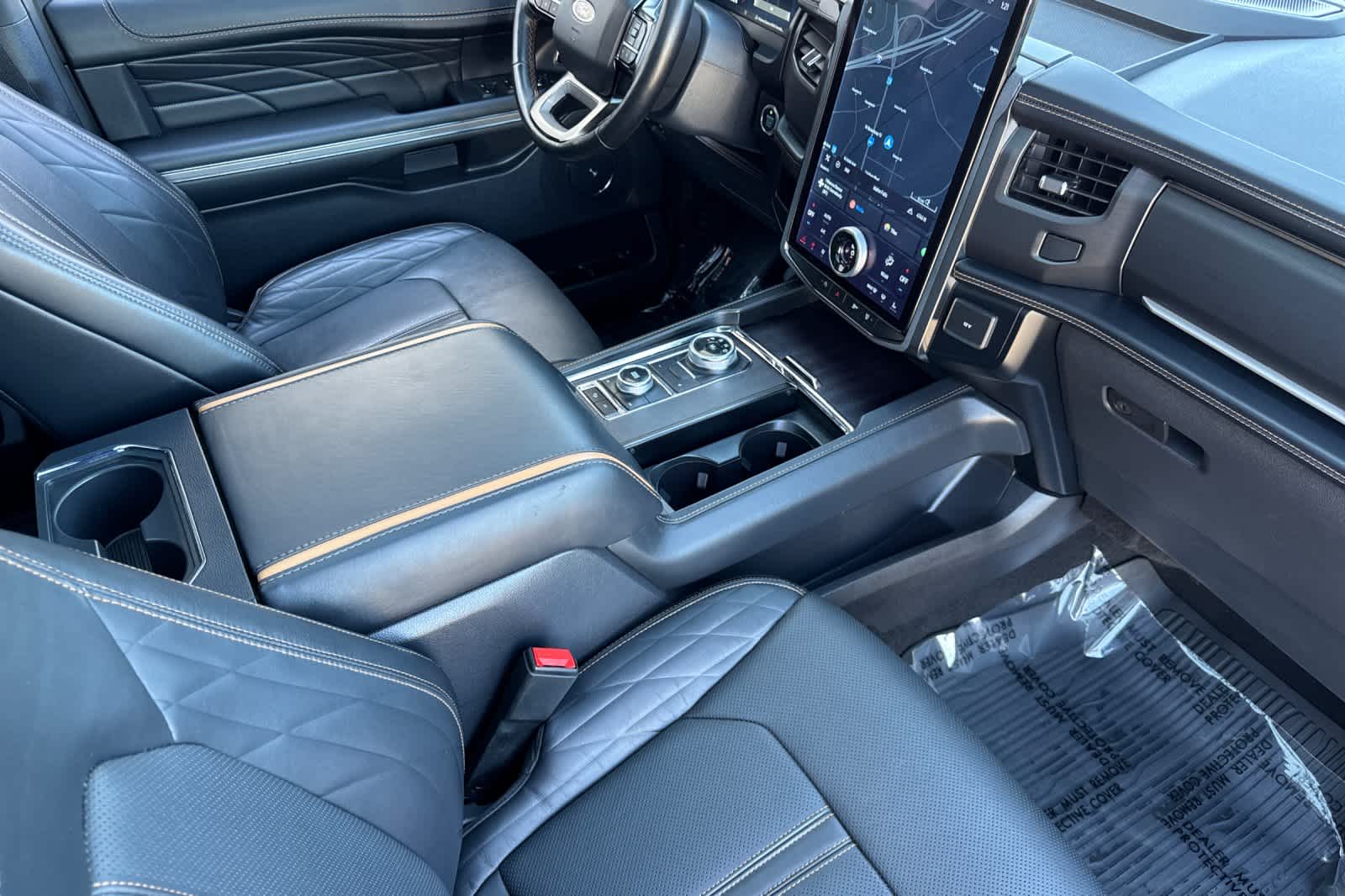 Thumbnail: 2023 Ford Expedition MAX - 17