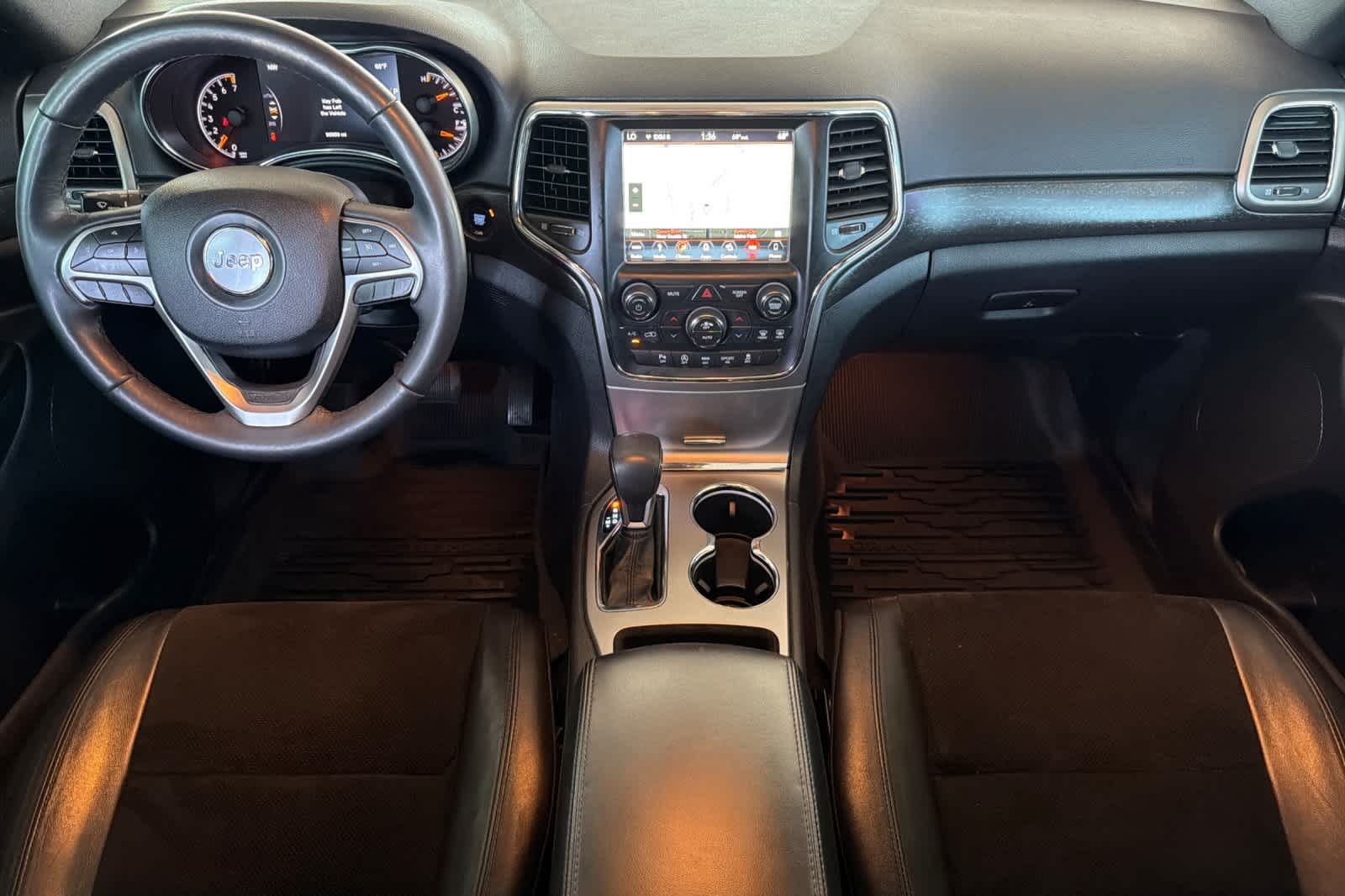 Thumbnail: 2018 Jeep Grand Cherokee - 3