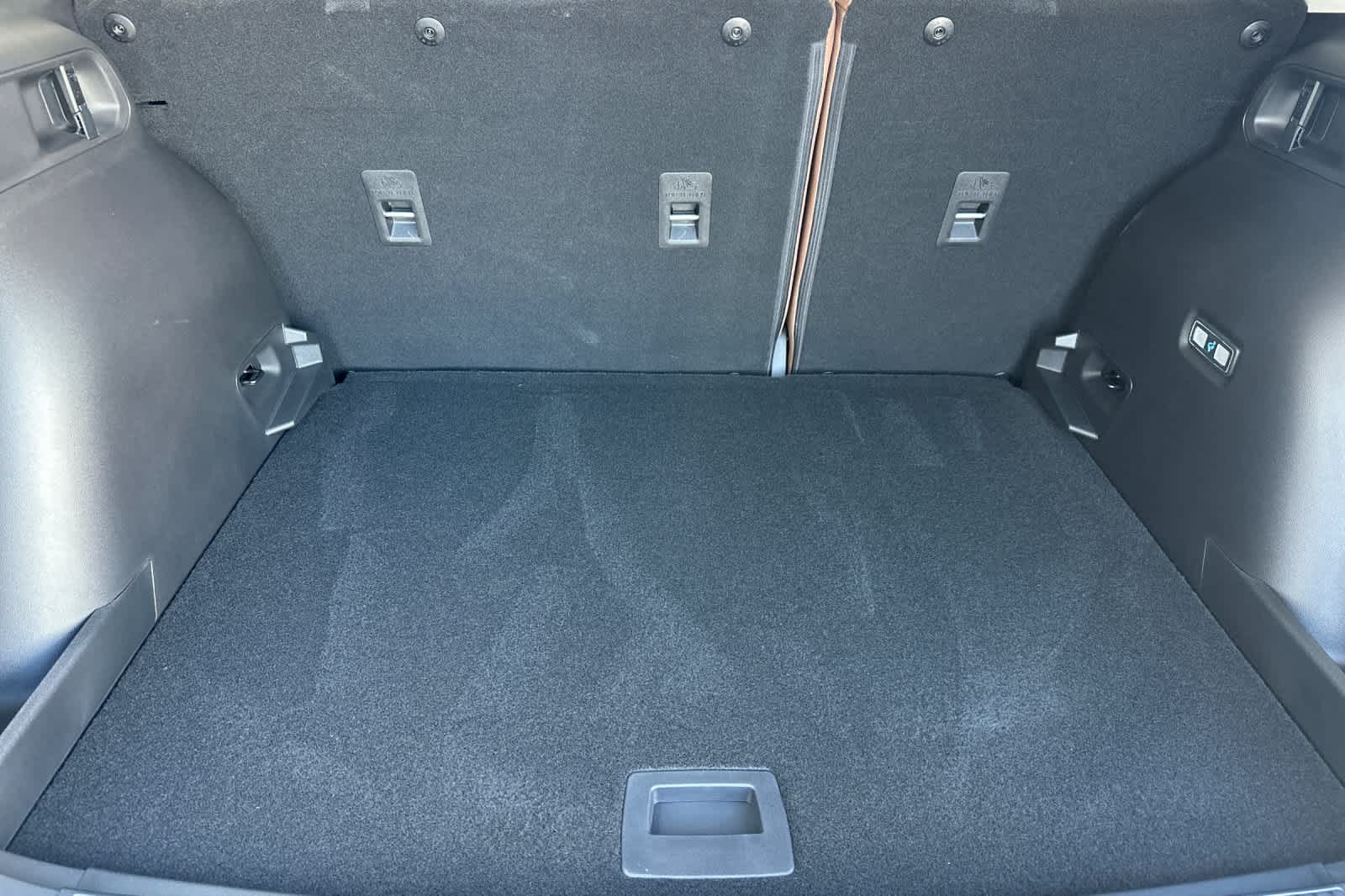 Thumbnail: 2025 Ford Bronco Sport - 15