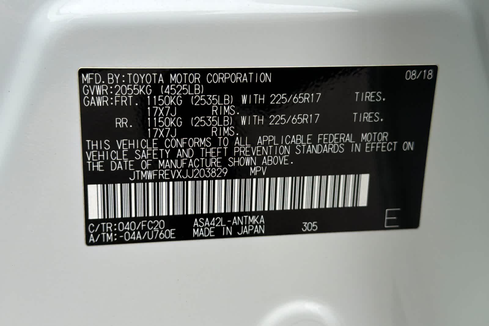 Thumbnail: 2018 Toyota RAV4 - 28