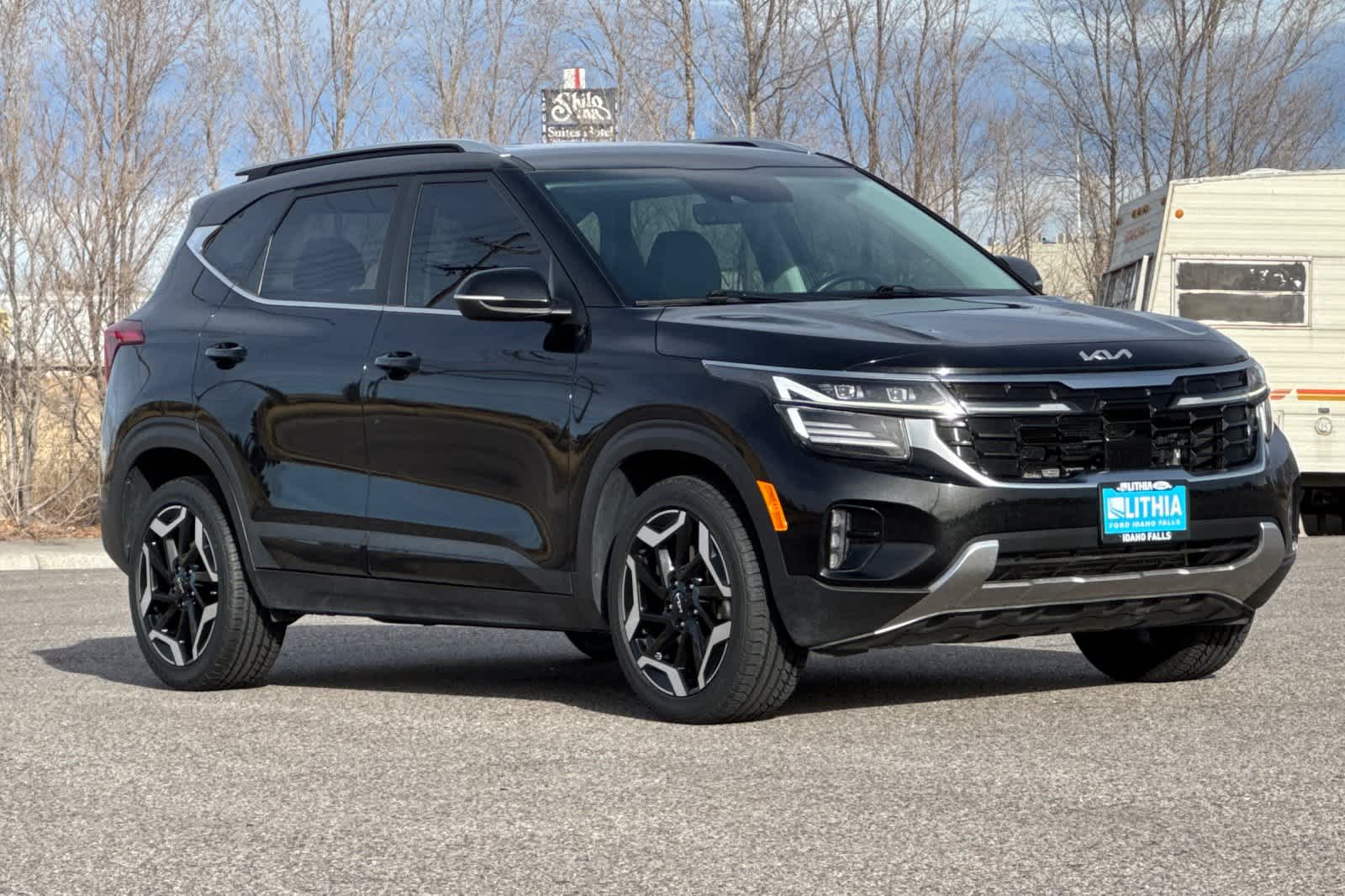 Thumbnail: 2024 Kia Seltos - 9