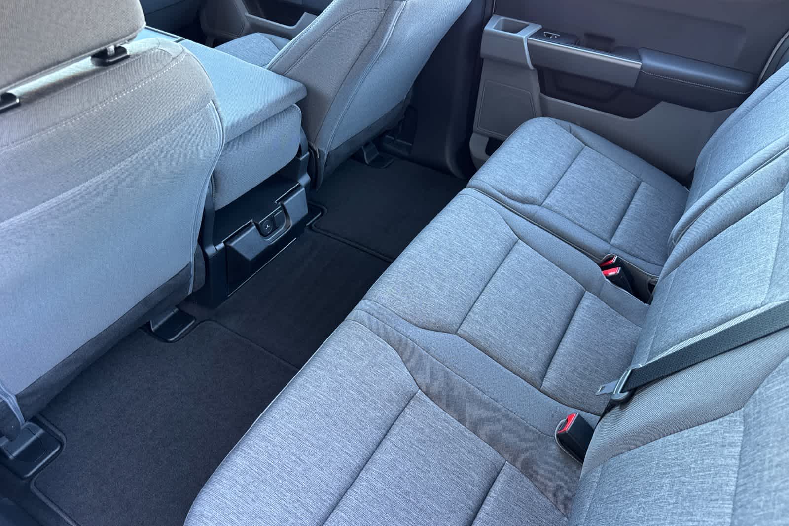 2026 Ford F-250 XL photo 4