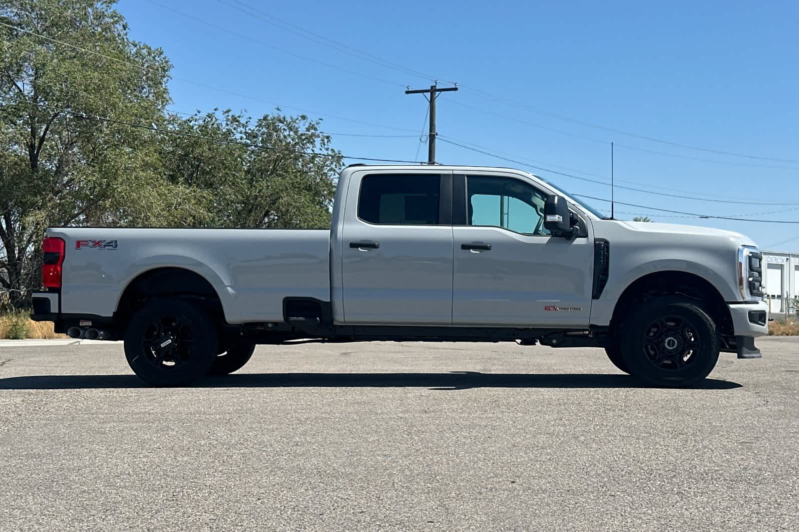 2026 Ford F-350 Super Duty XL - Photo 8
