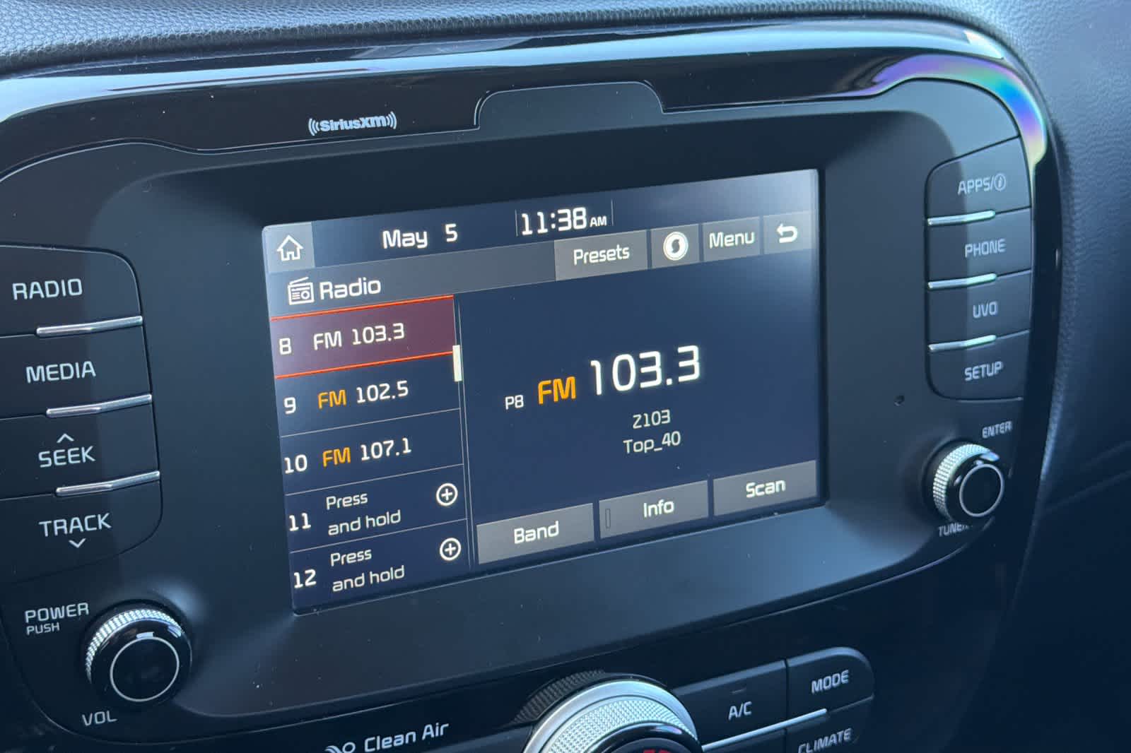 Thumbnail: 2018 Kia Soul - 18