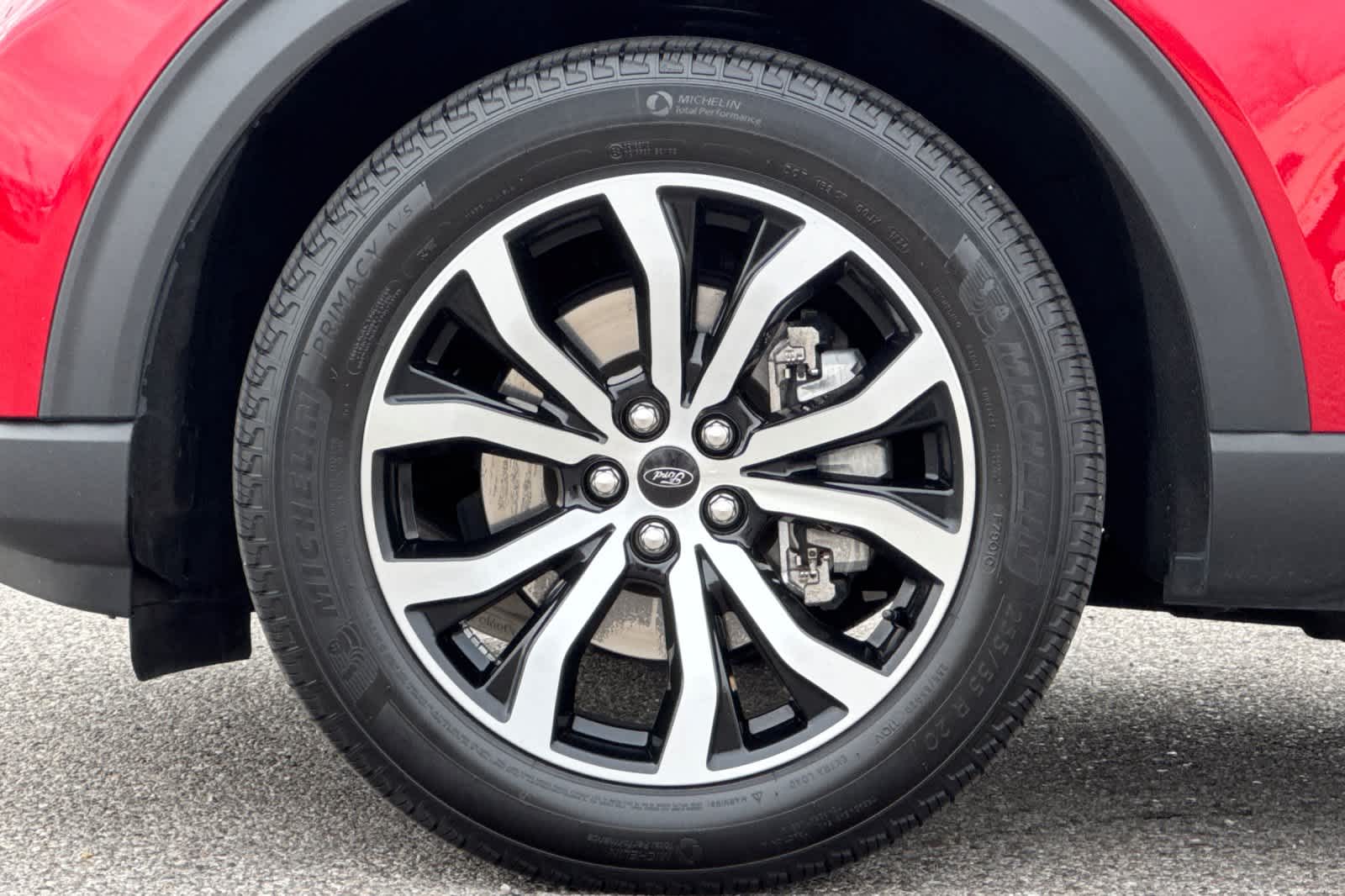 Thumbnail: 2025 Ford Explorer - 28