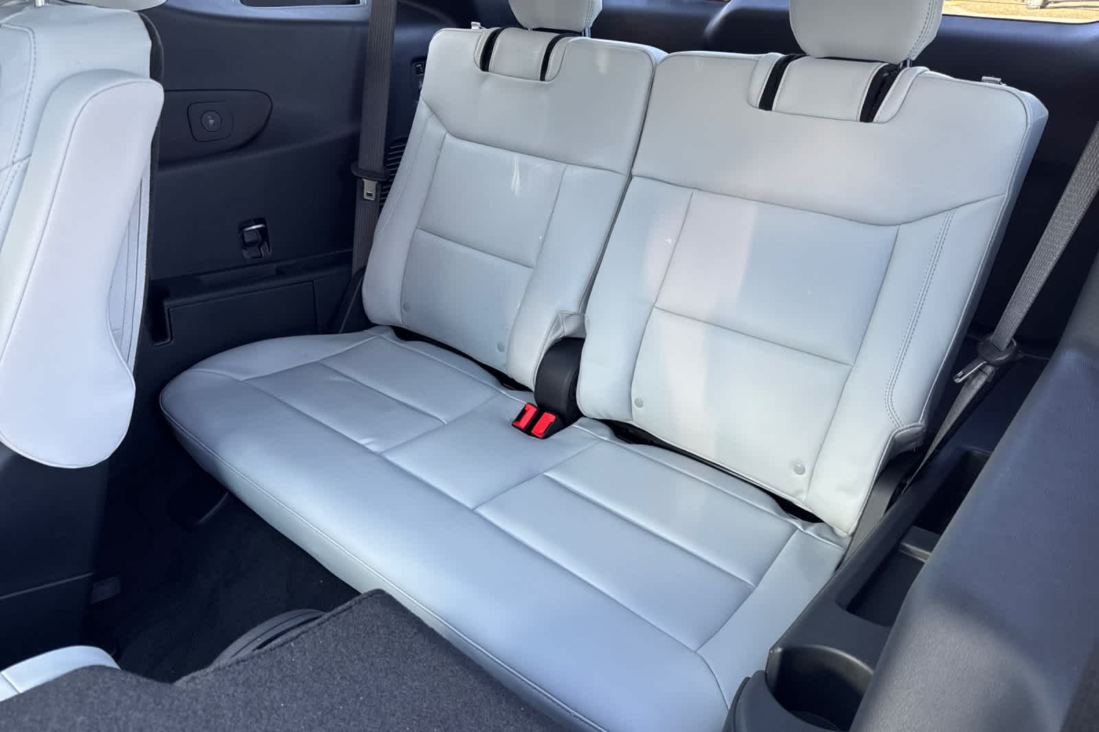 Thumbnail: 2026 Ford Explorer - 15