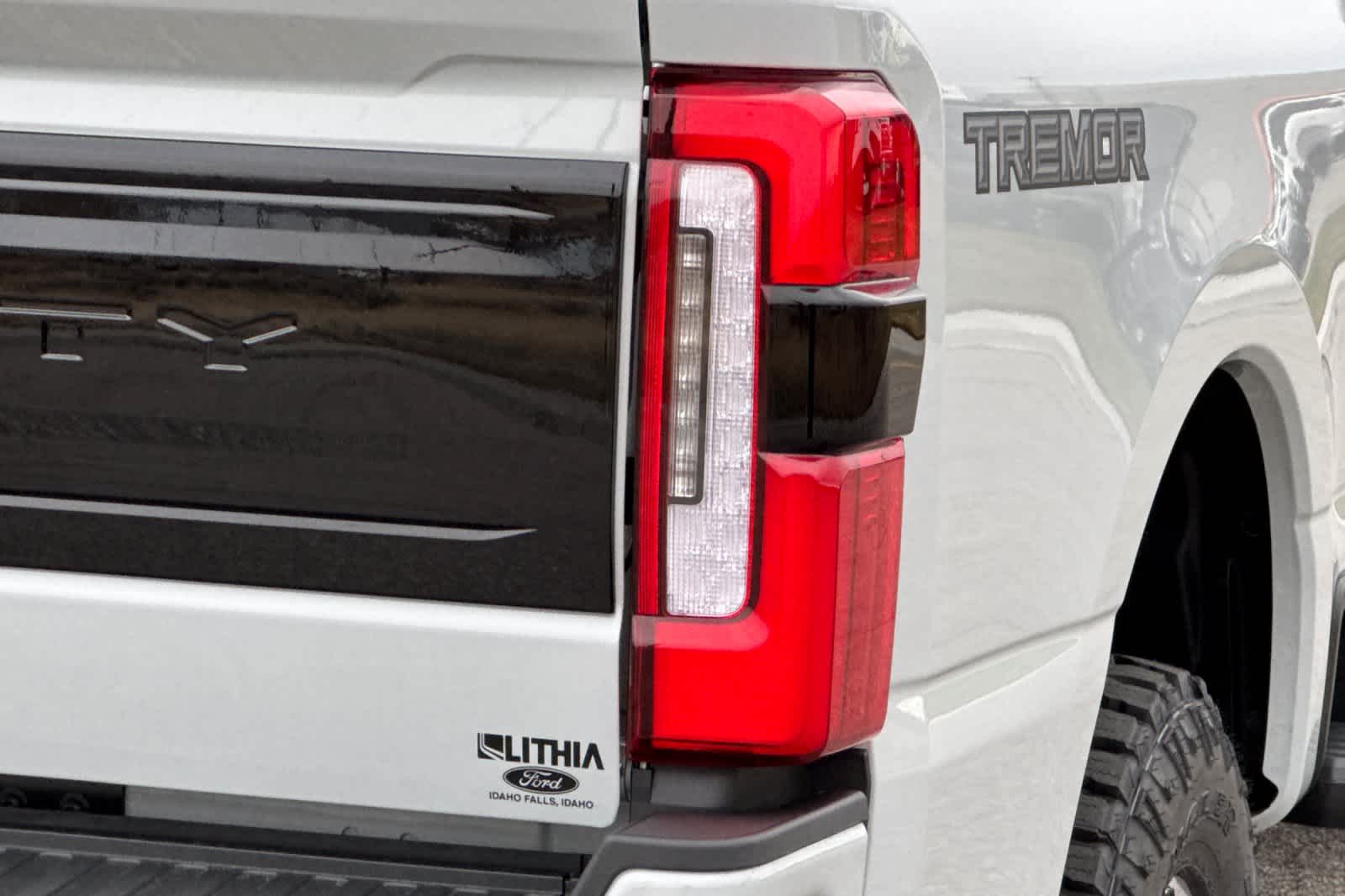 Thumbnail: 2026 Ford F-250 - 27