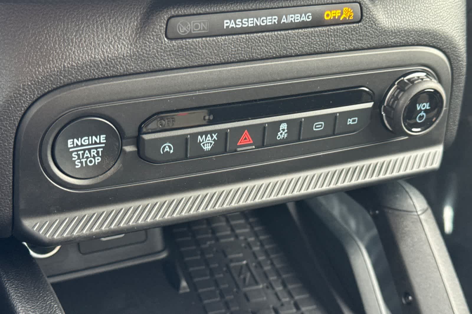 Thumbnail: 2025 Ford Bronco Sport - 20