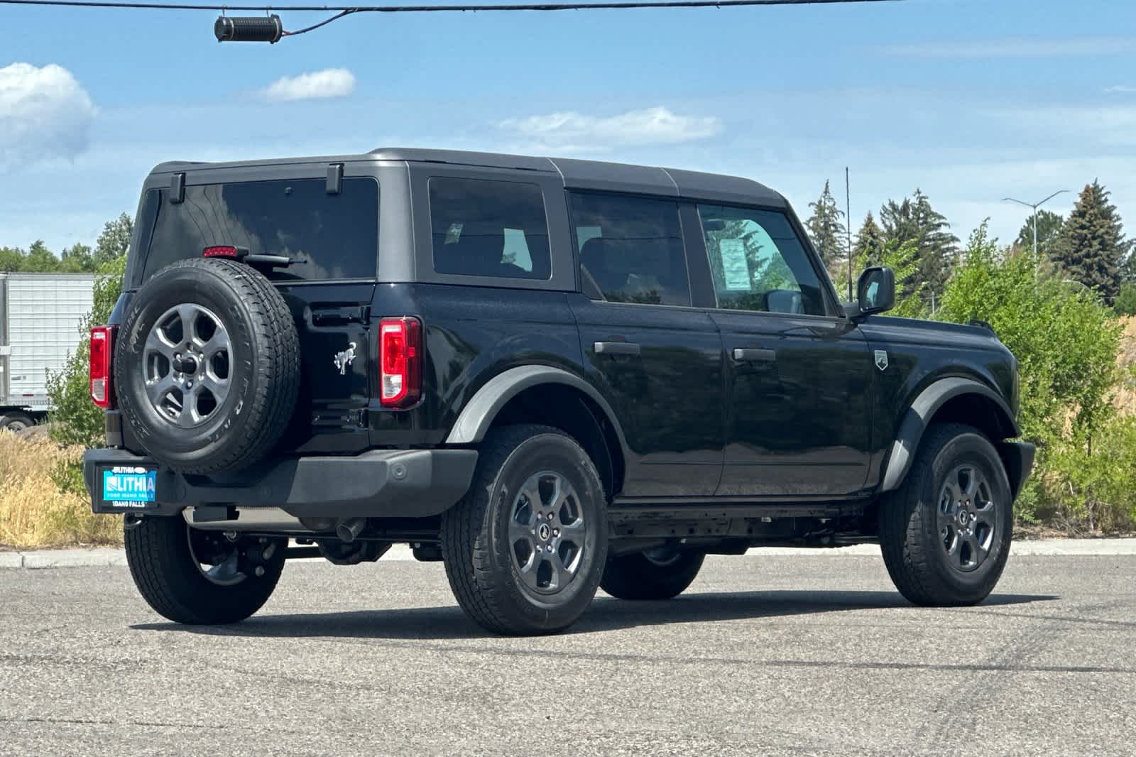 Thumbnail: 2025 Ford Bronco - 2