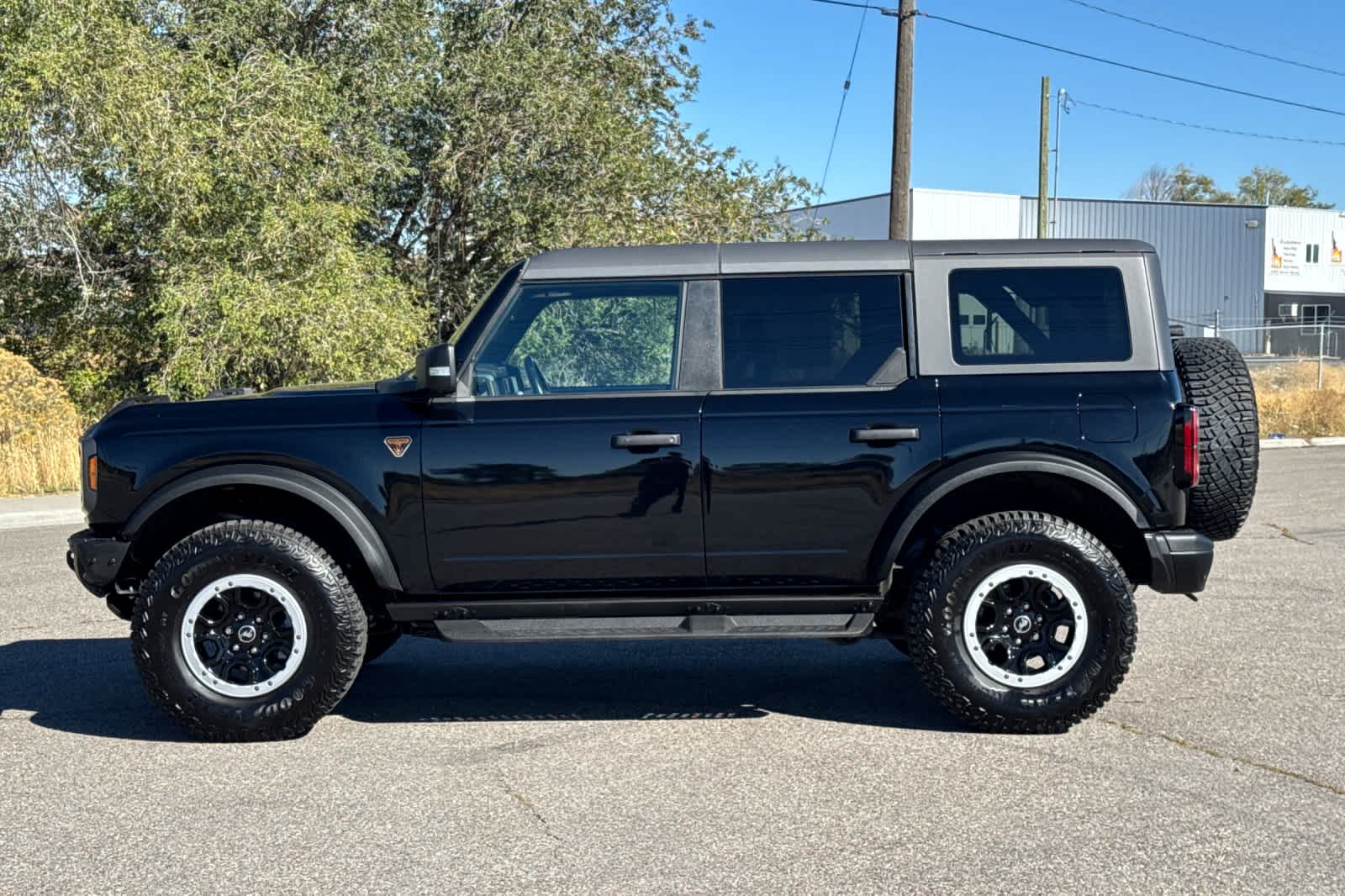 Thumbnail: 2024 Ford Bronco - 5
