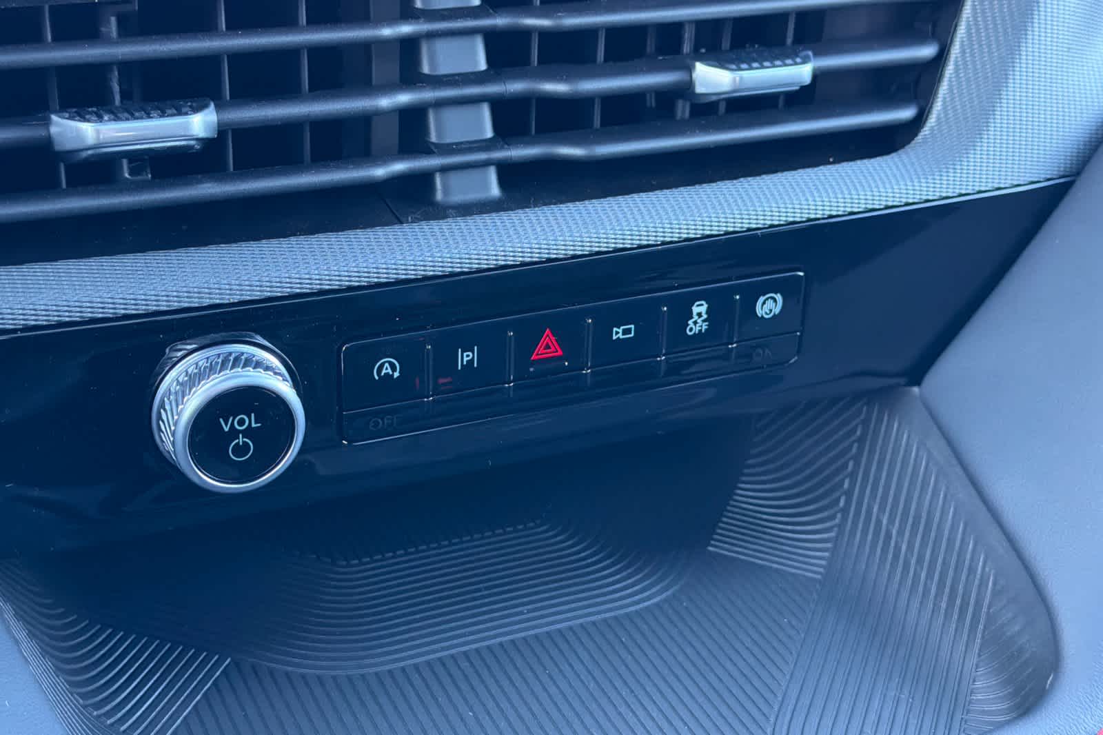 Thumbnail: 2026 Ford Explorer - 22