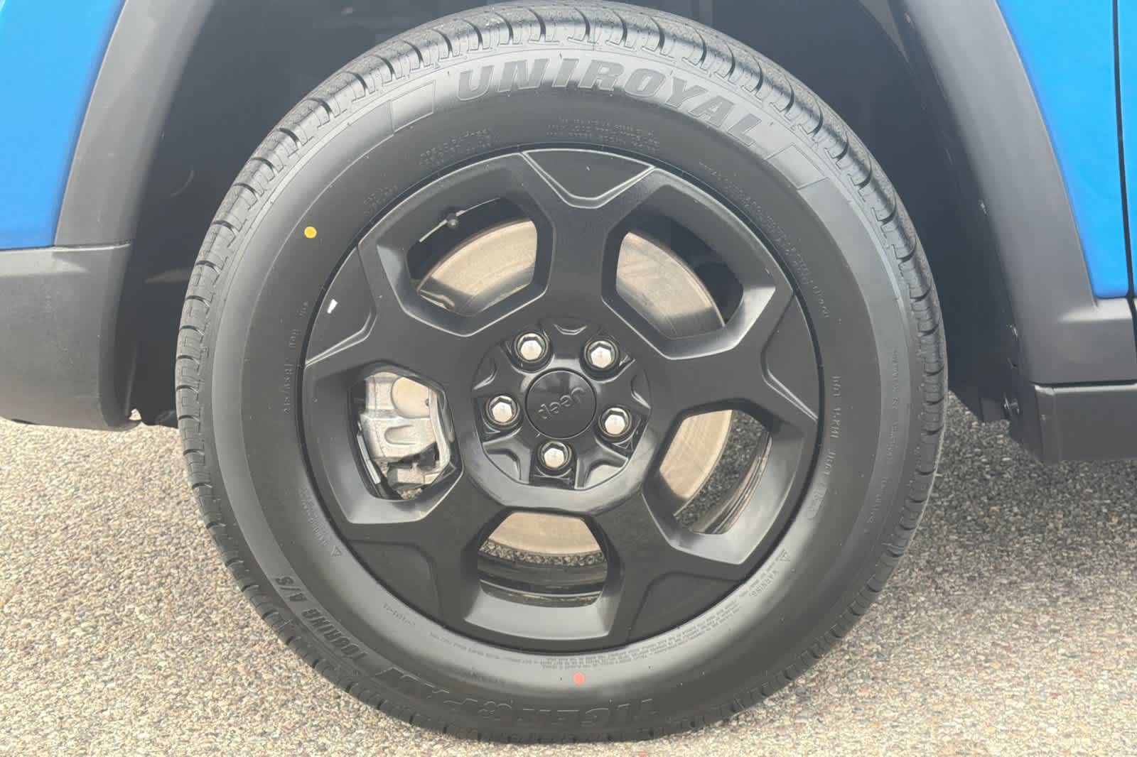 Thumbnail: 2023 Jeep Compass - 26