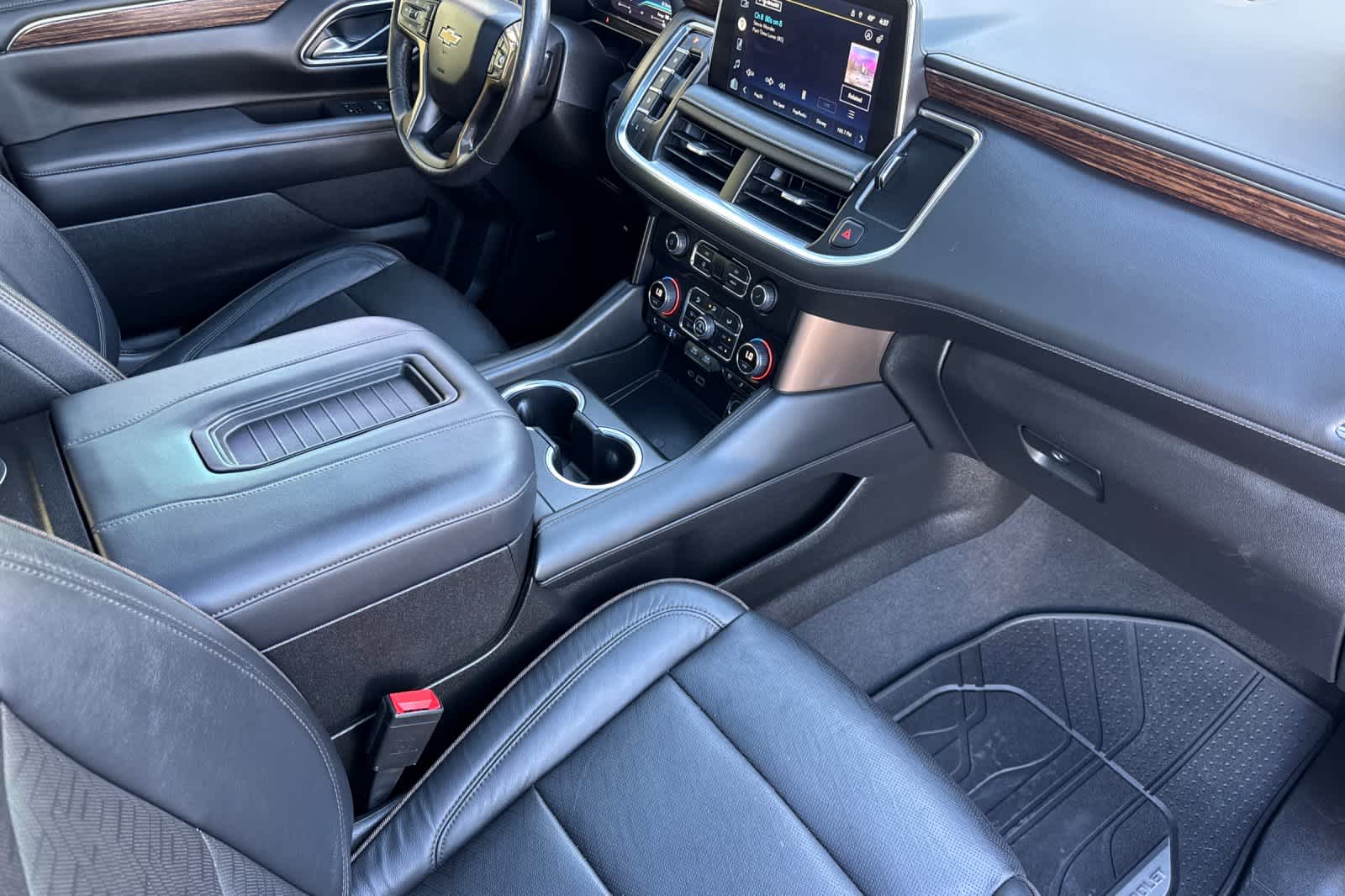 Thumbnail: 2022 Chevrolet Tahoe - 18