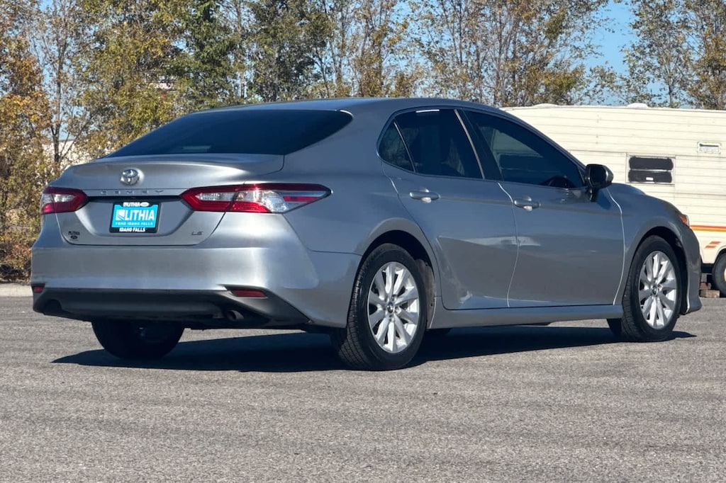 Used 2018 Toyota Camry LE Sedan