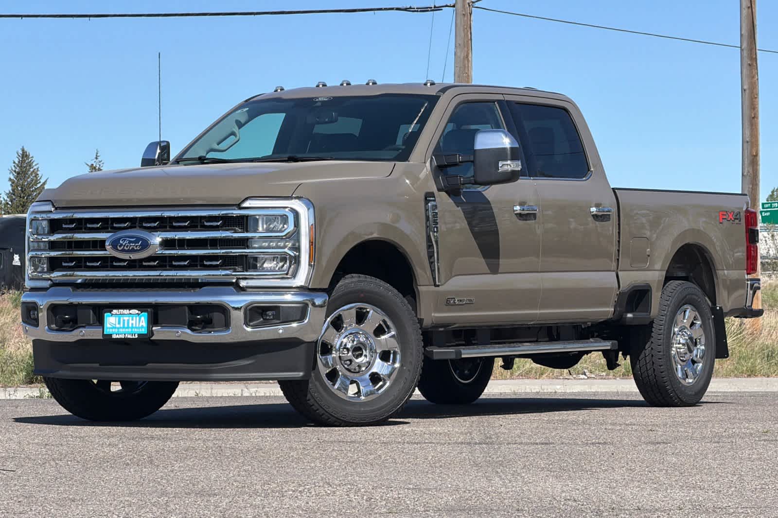 2026 Ford F-250 Lariat 4x4 Crew Cab 6-3/4' Box's photo