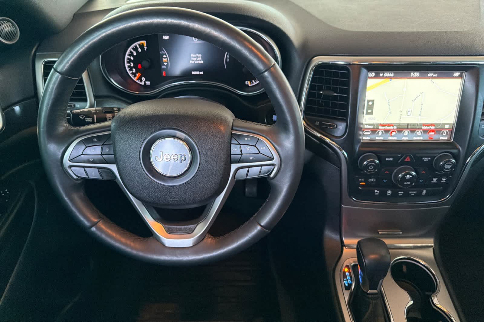 Thumbnail: 2018 Jeep Grand Cherokee - 14