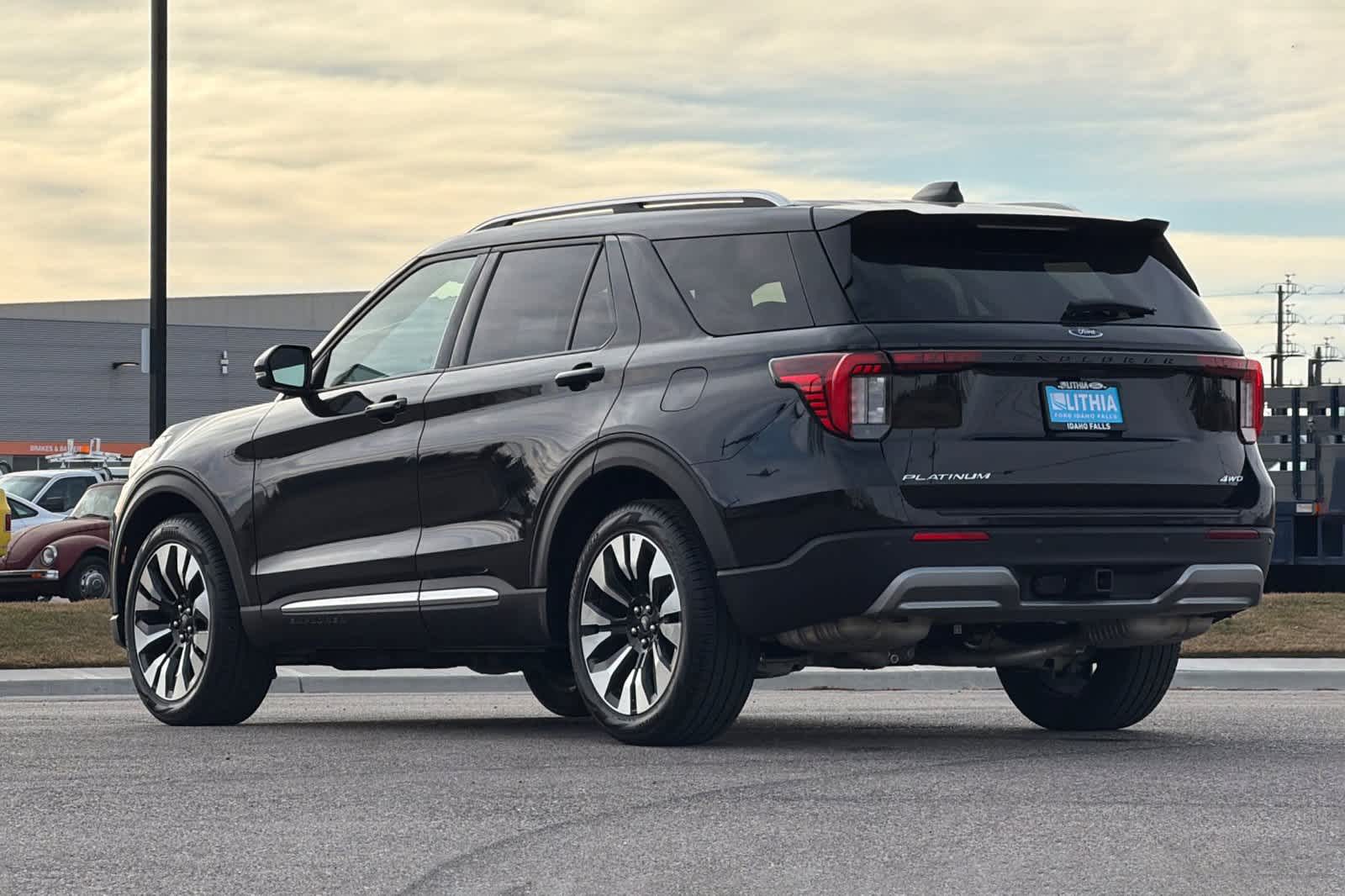Thumbnail: 2025 Ford Explorer - 6