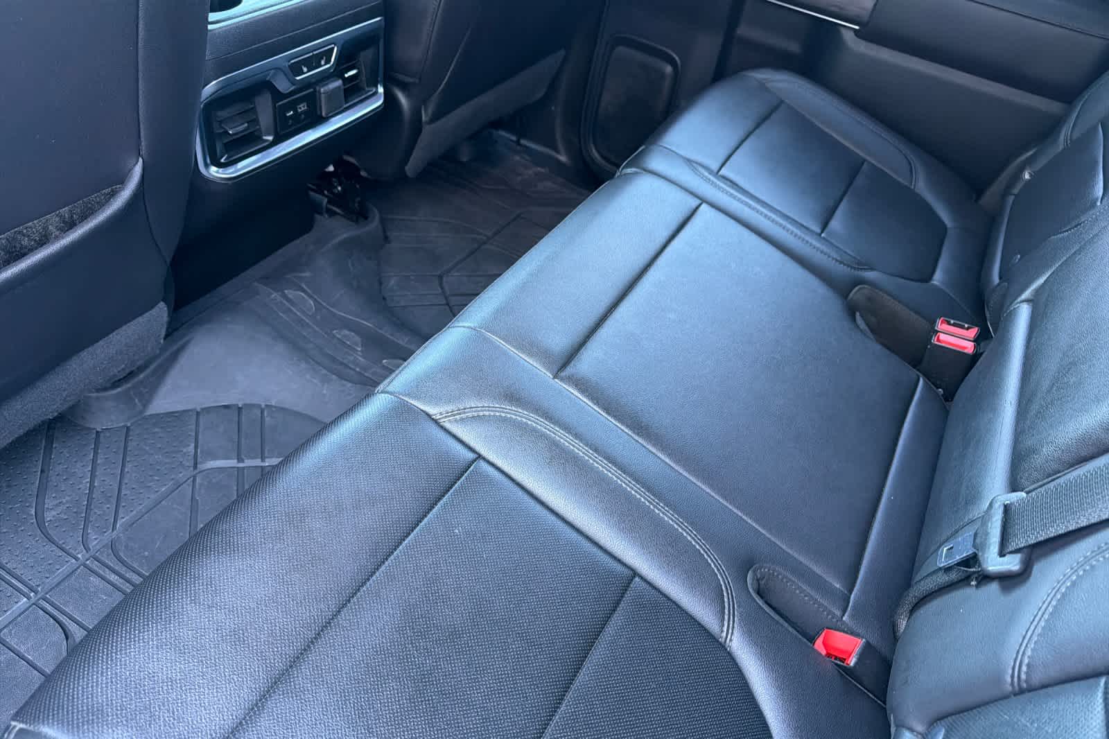 Thumbnail: 2021 Chevrolet Silverado 3500 - 4