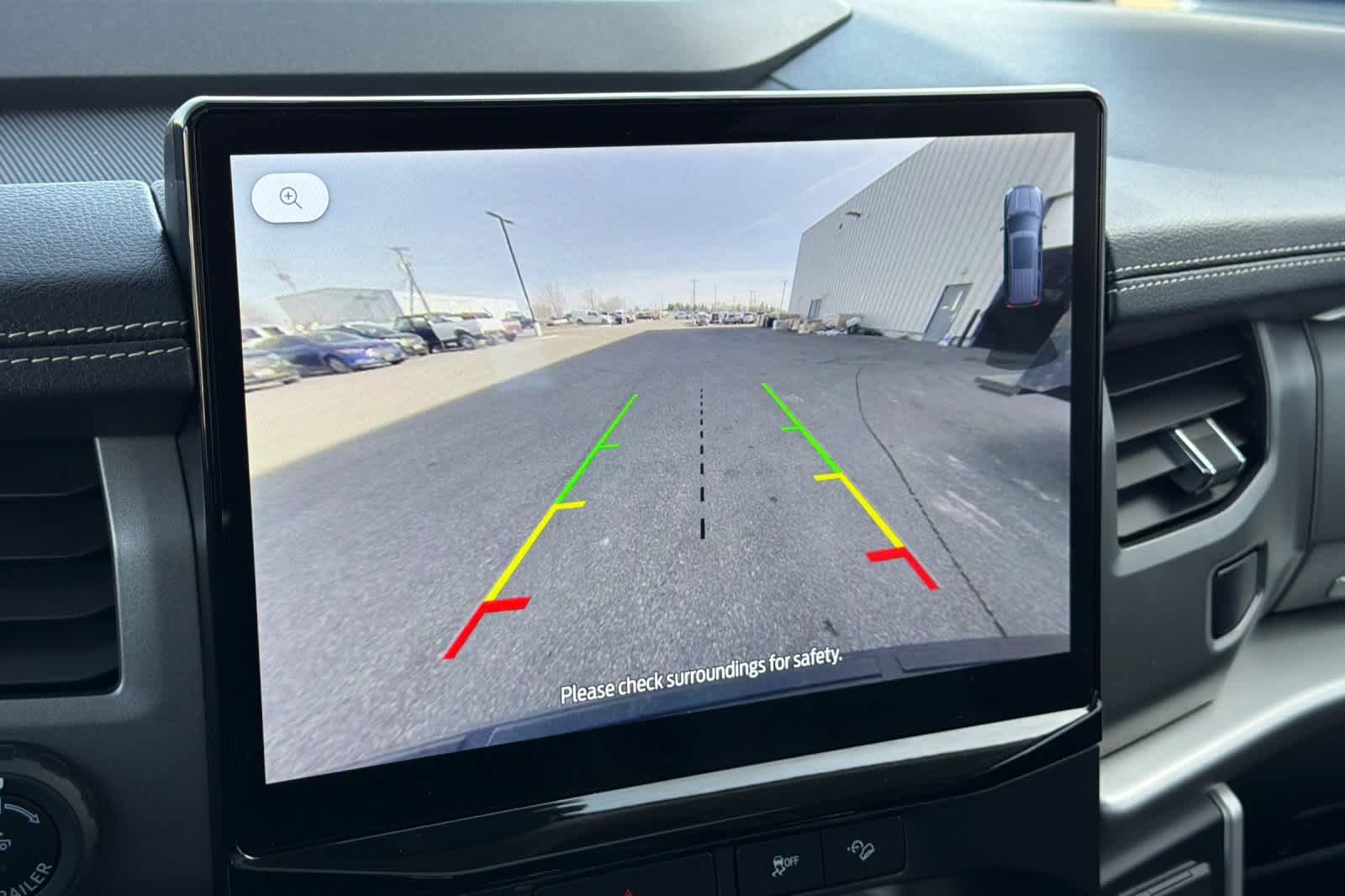 Thumbnail: 2022 Ford Expedition - 21