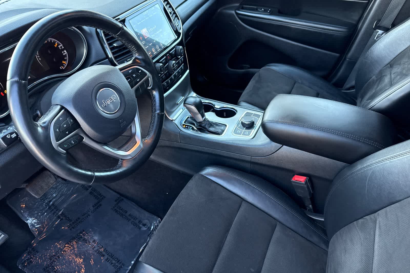 Thumbnail: 2020 Jeep Grand Cherokee - 11