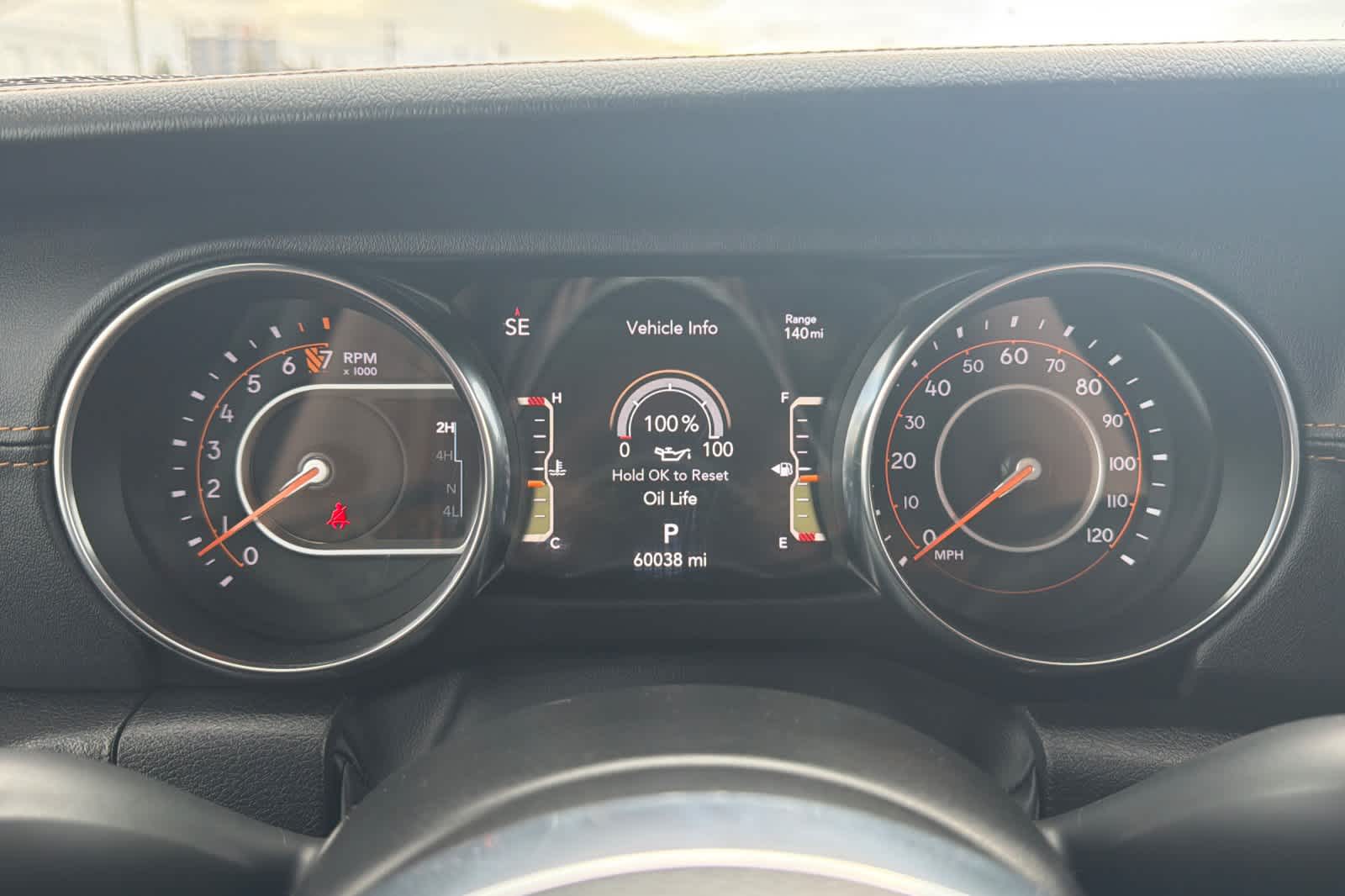 Thumbnail: 2022 Jeep Gladiator - 24