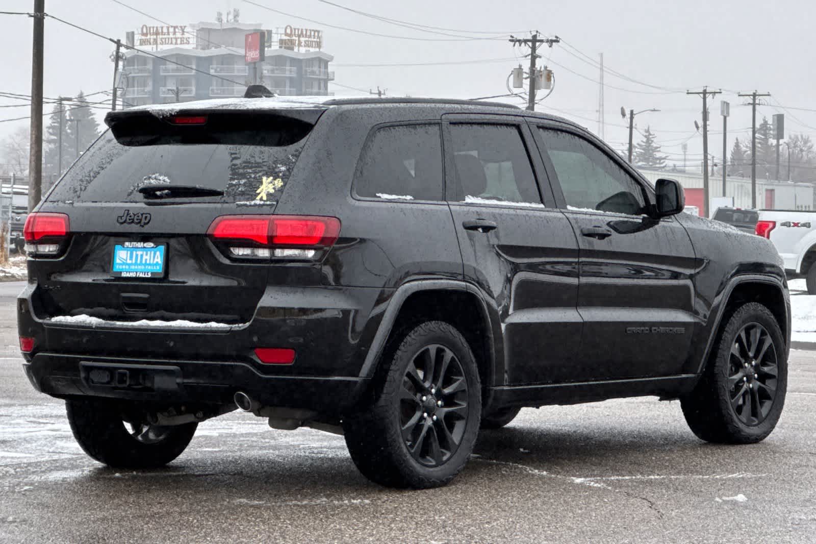 Thumbnail: 2019 Jeep Grand Cherokee - 2