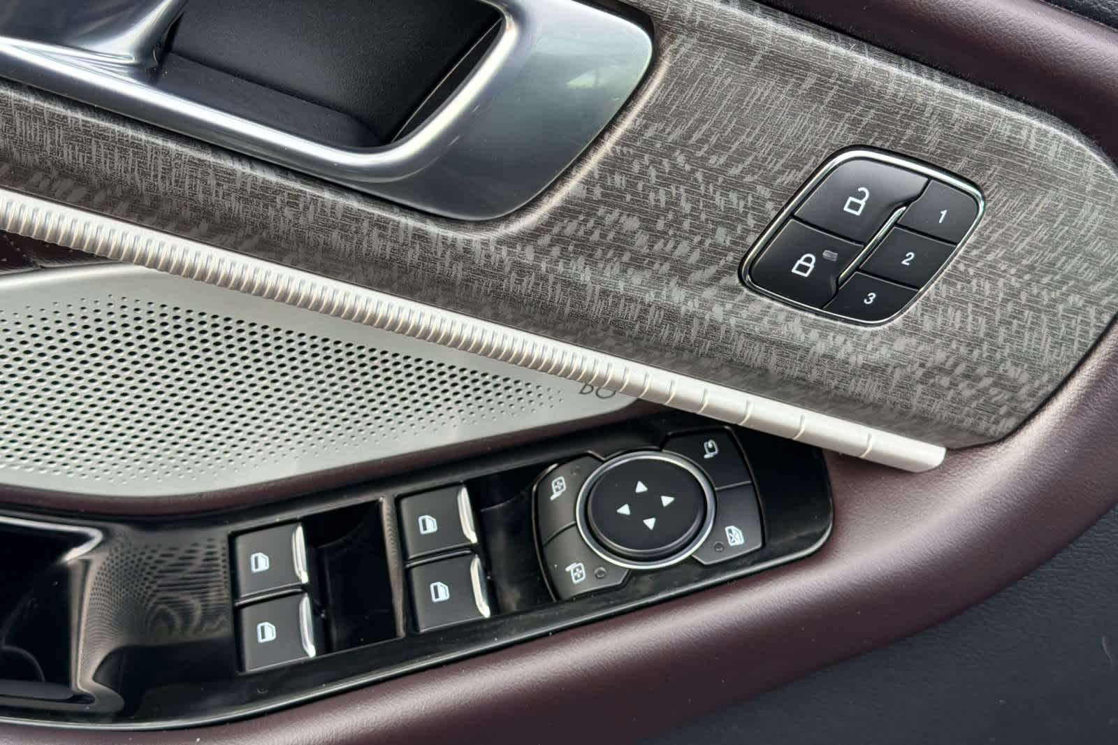 Thumbnail: 2025 Ford Explorer - 13