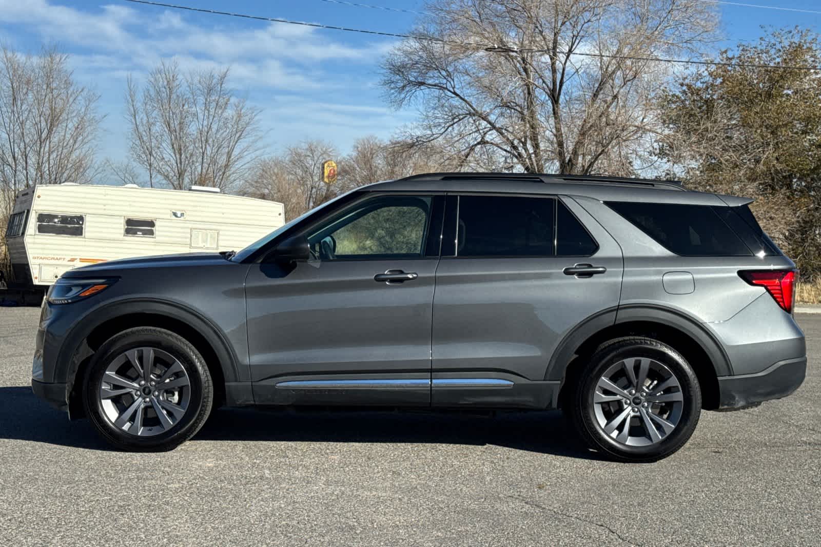 Thumbnail: 2025 Ford Explorer - 5