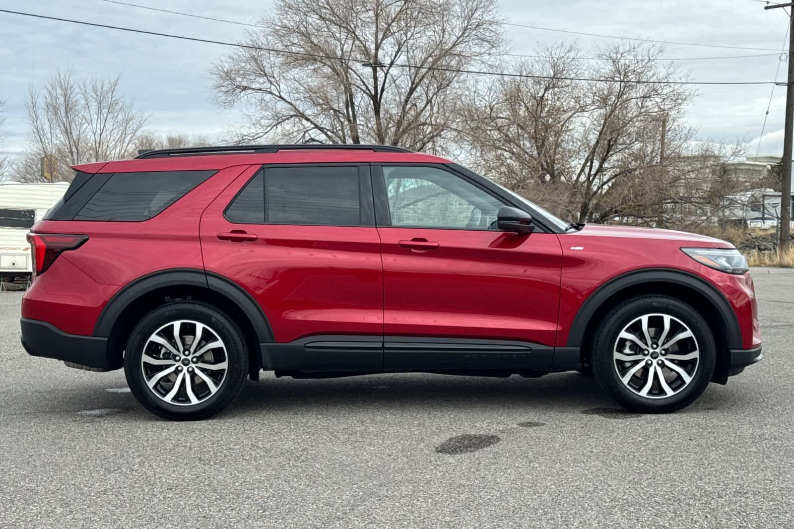 Thumbnail: 2025 Ford Explorer - 8