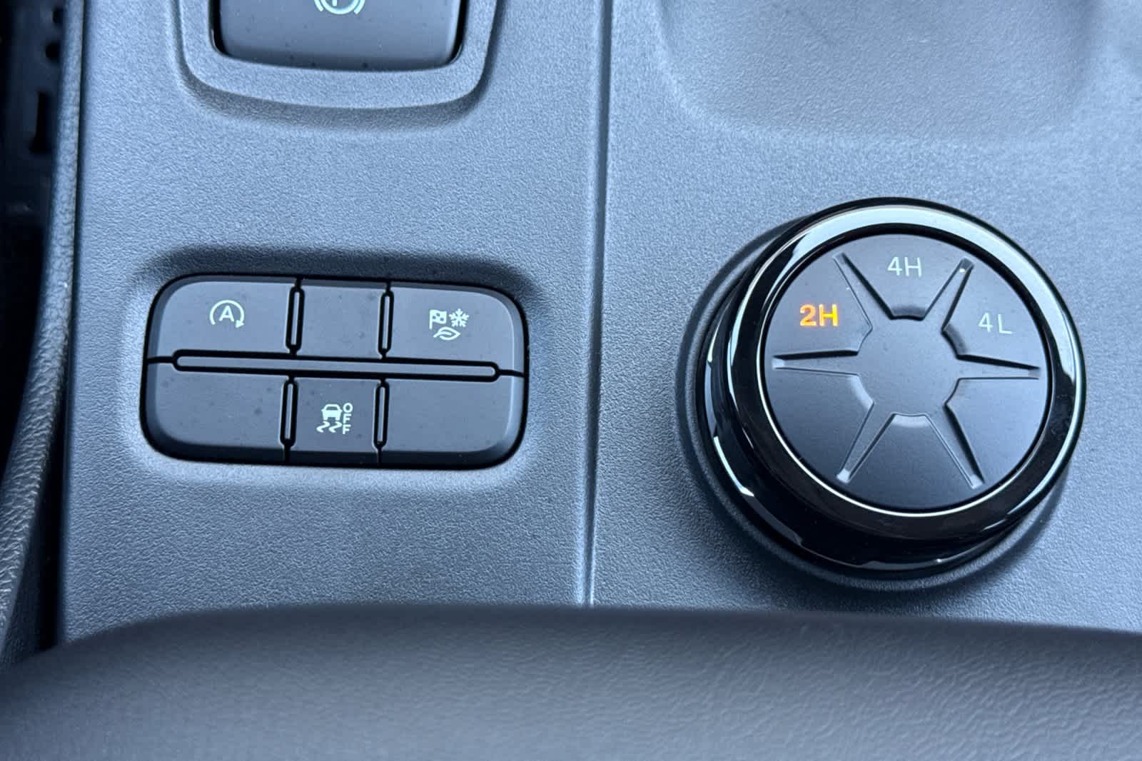 Thumbnail: 2025 Ford Ranger - 26