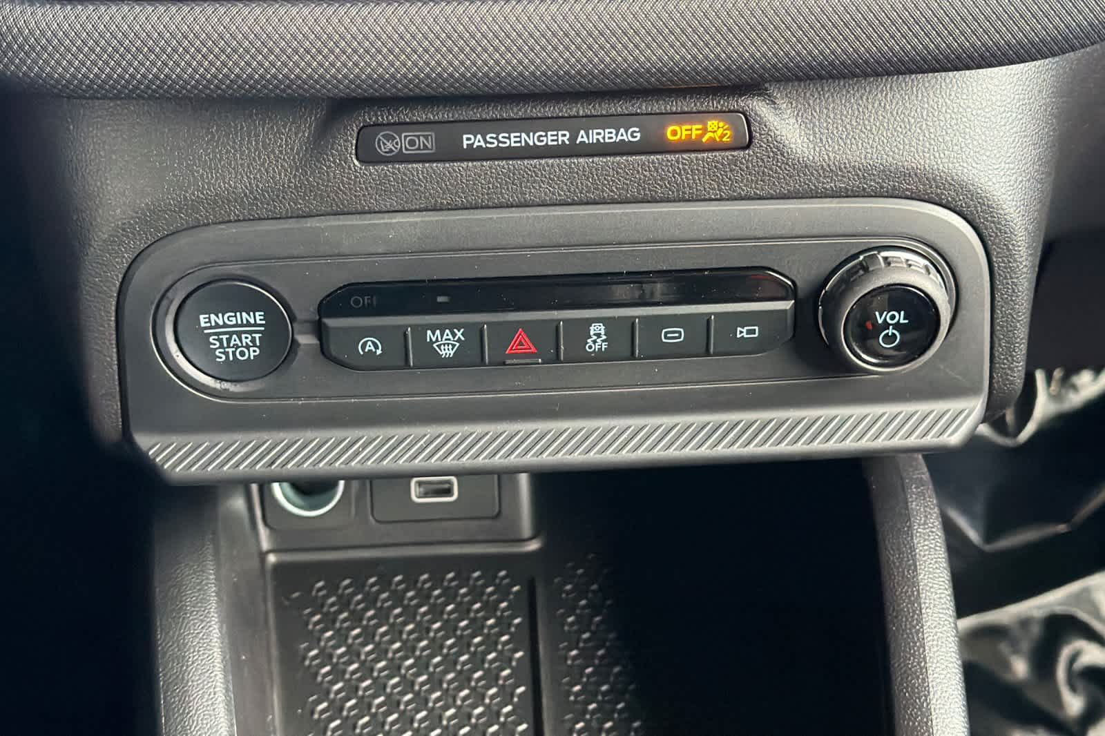 Thumbnail: 2026 Ford Bronco Sport - 18