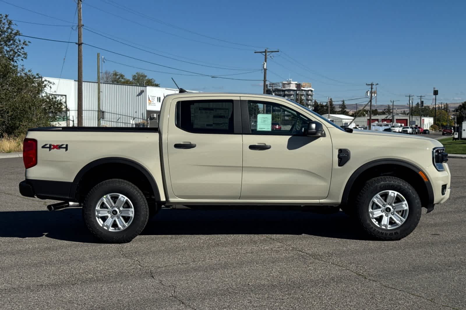 Thumbnail: 2025 Ford Ranger - 8