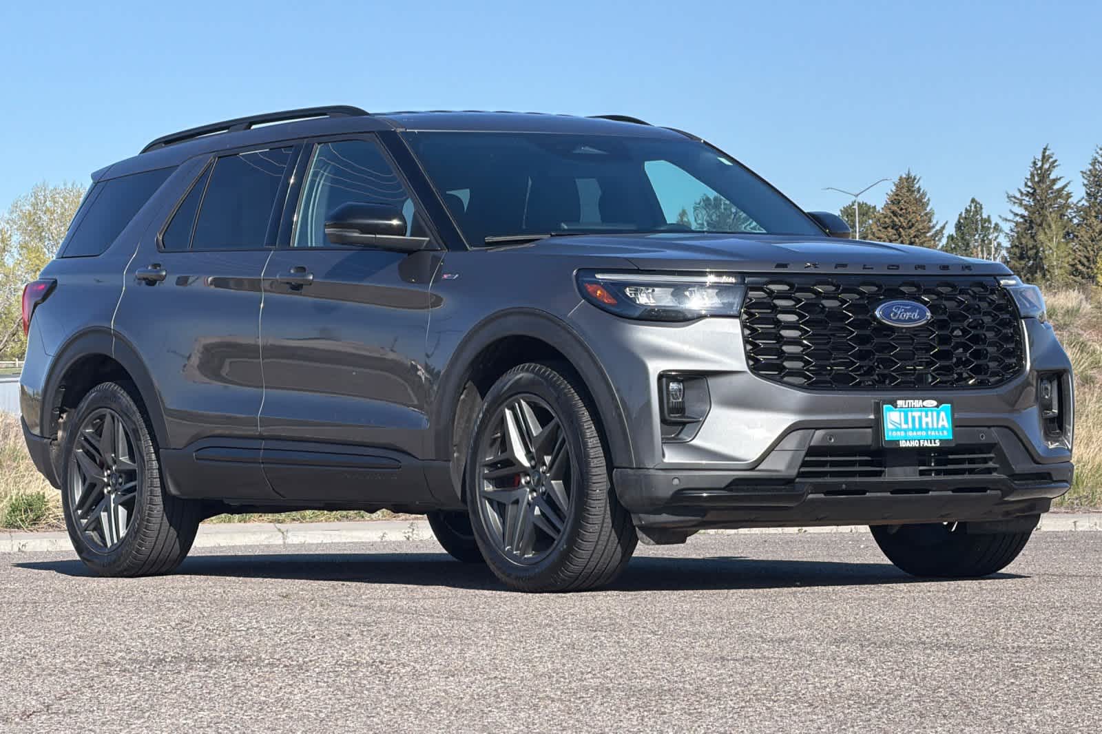 Thumbnail: 2025 Ford Explorer - 9