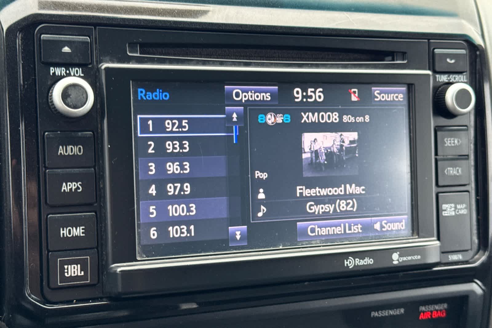 Thumbnail: 2015 Toyota Tacoma - 17