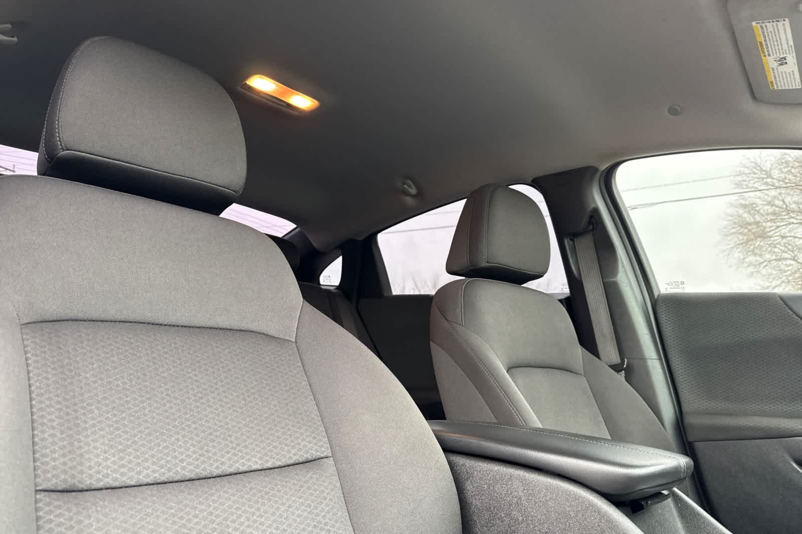 Thumbnail: 2019 Chevrolet Malibu - 16