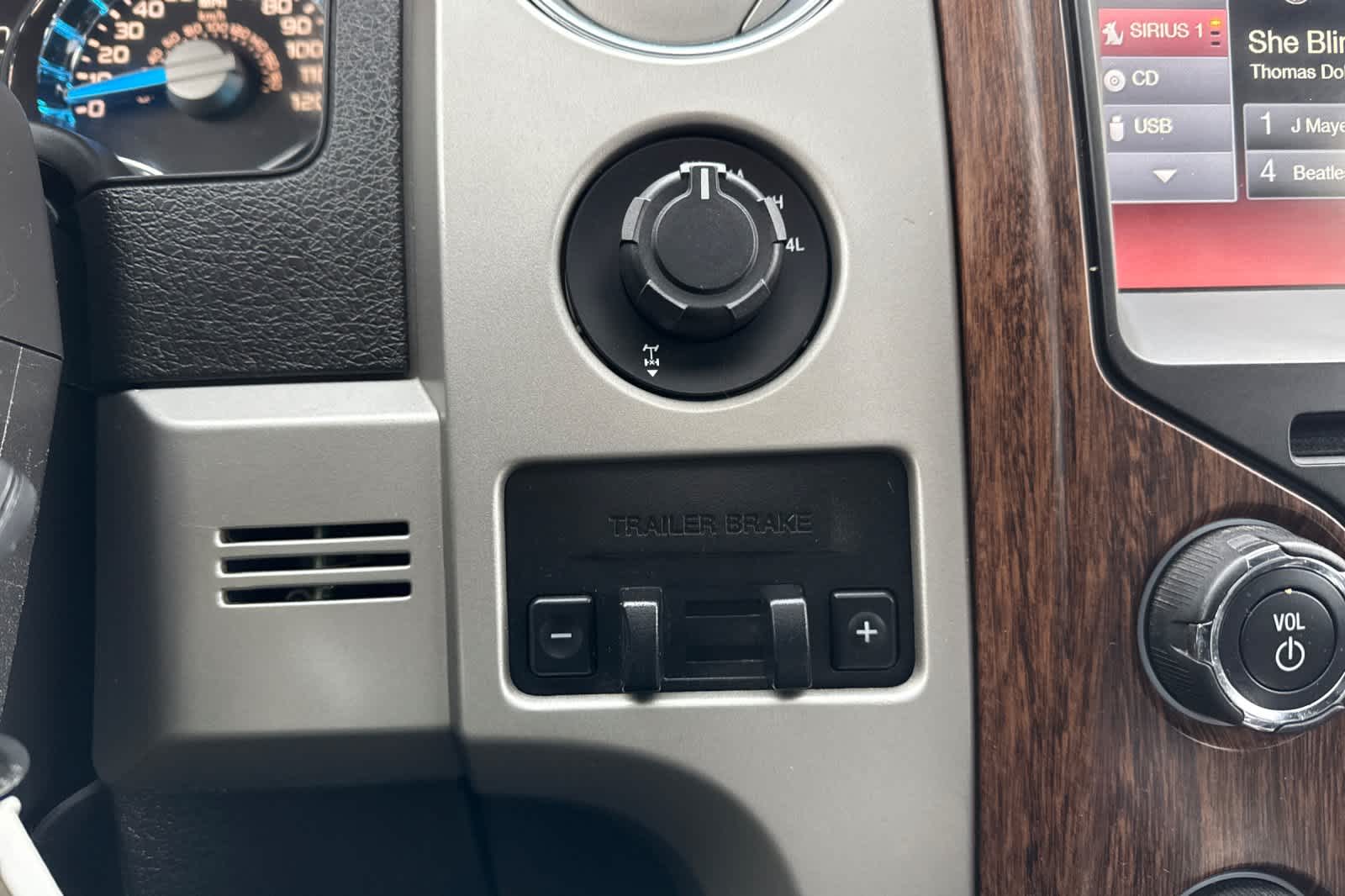 Thumbnail: 2014 Ford F-150 - 27