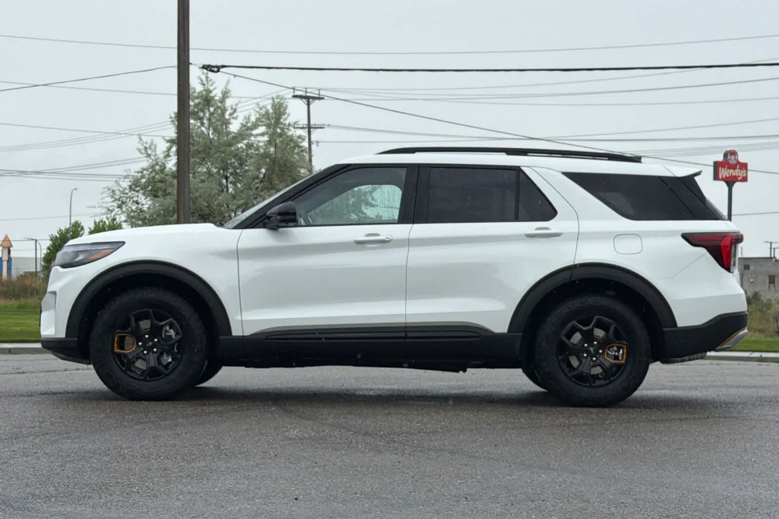 Thumbnail: 2026 Ford Explorer - 5