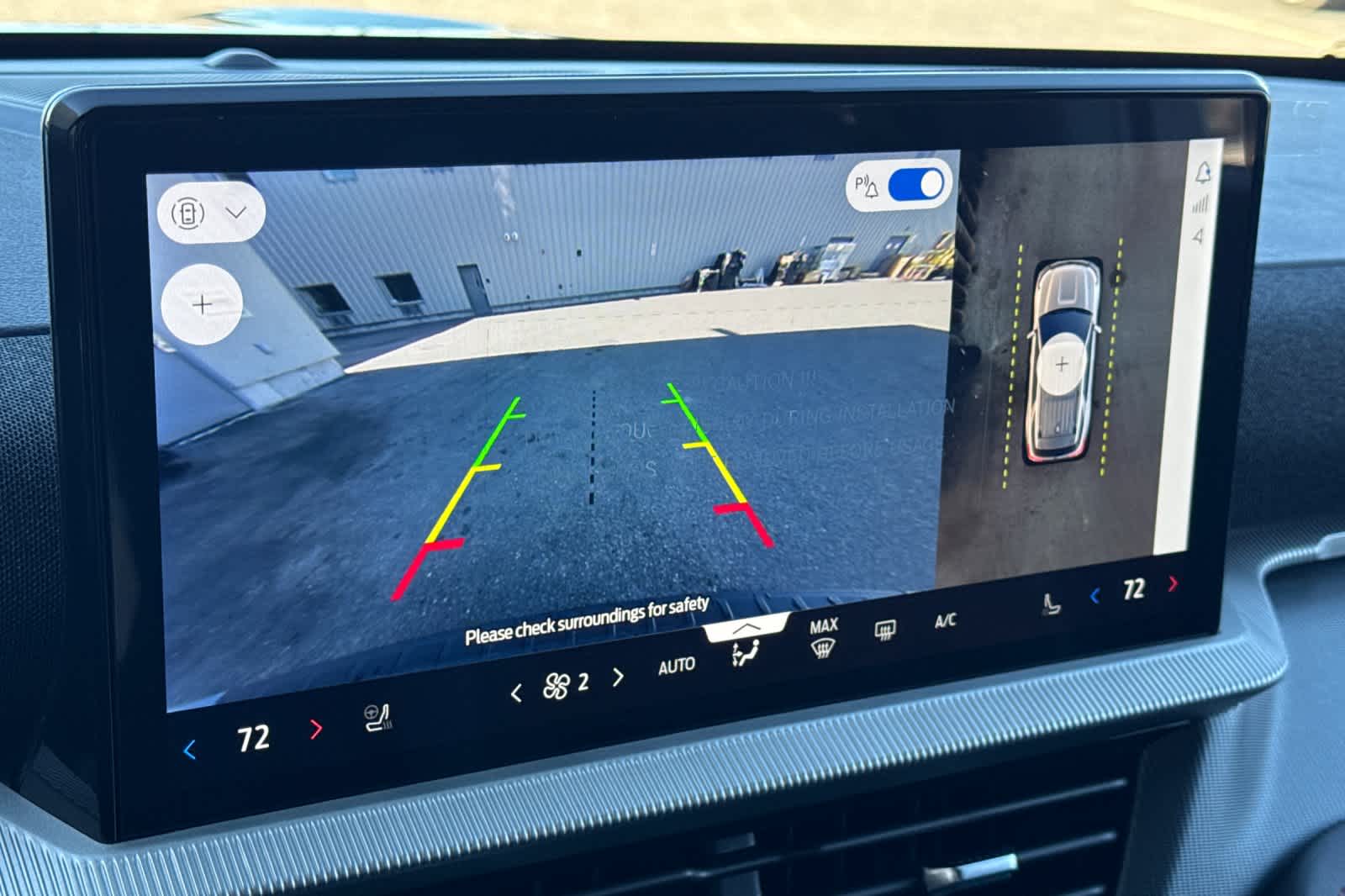 Thumbnail: 2026 Ford Explorer - 21