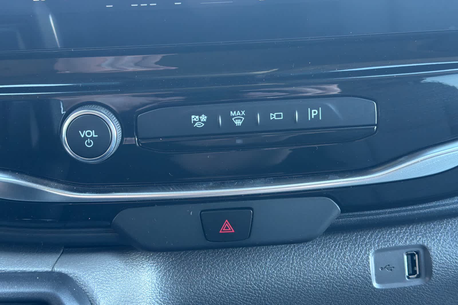 Thumbnail: 2026 Ford Econoline - 22