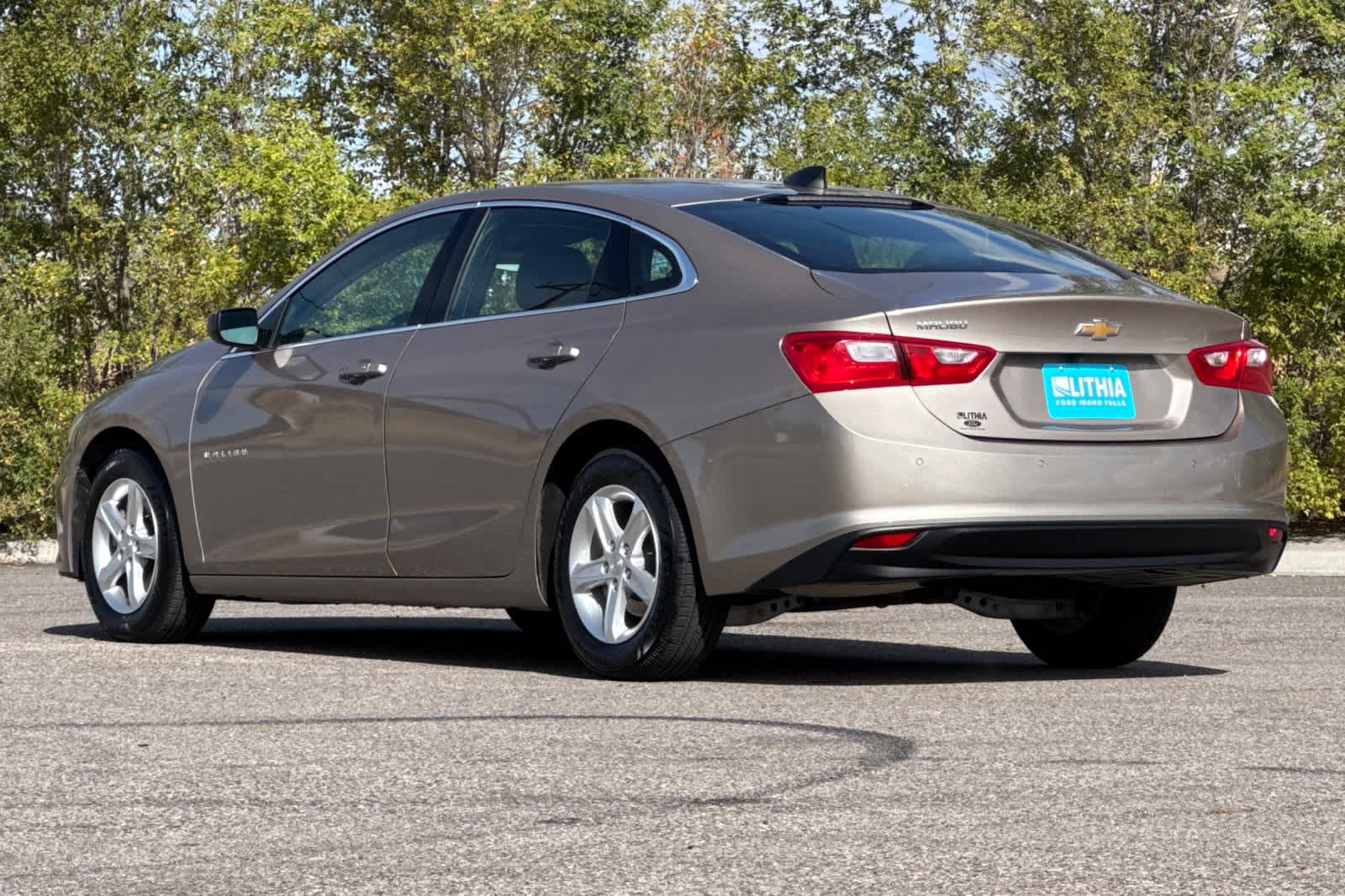 Thumbnail: 2024 Chevrolet Malibu - 6