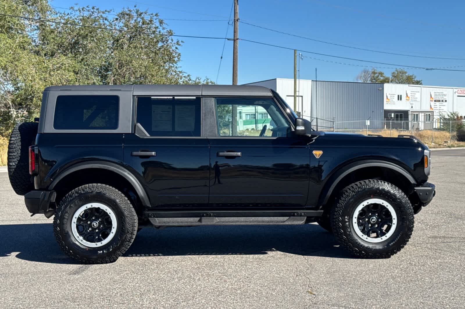 Thumbnail: 2024 Ford Bronco - 8