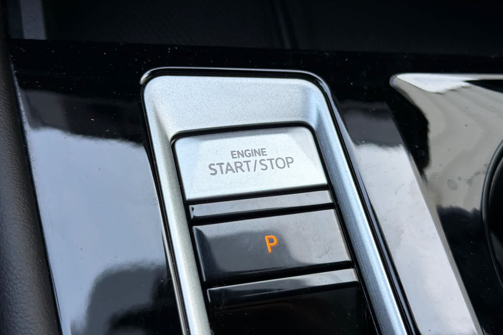 Thumbnail: 2024 Volkswagen Atlas - 23