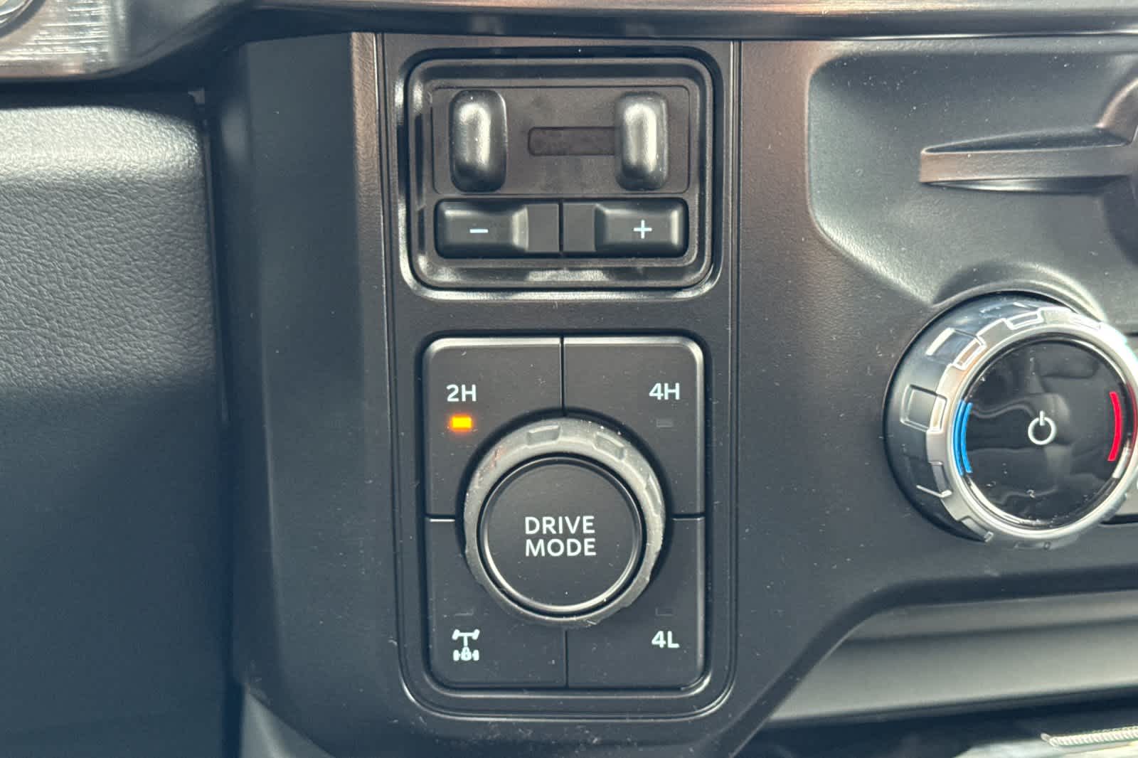 Thumbnail: 2026 Ford F-250 - 28