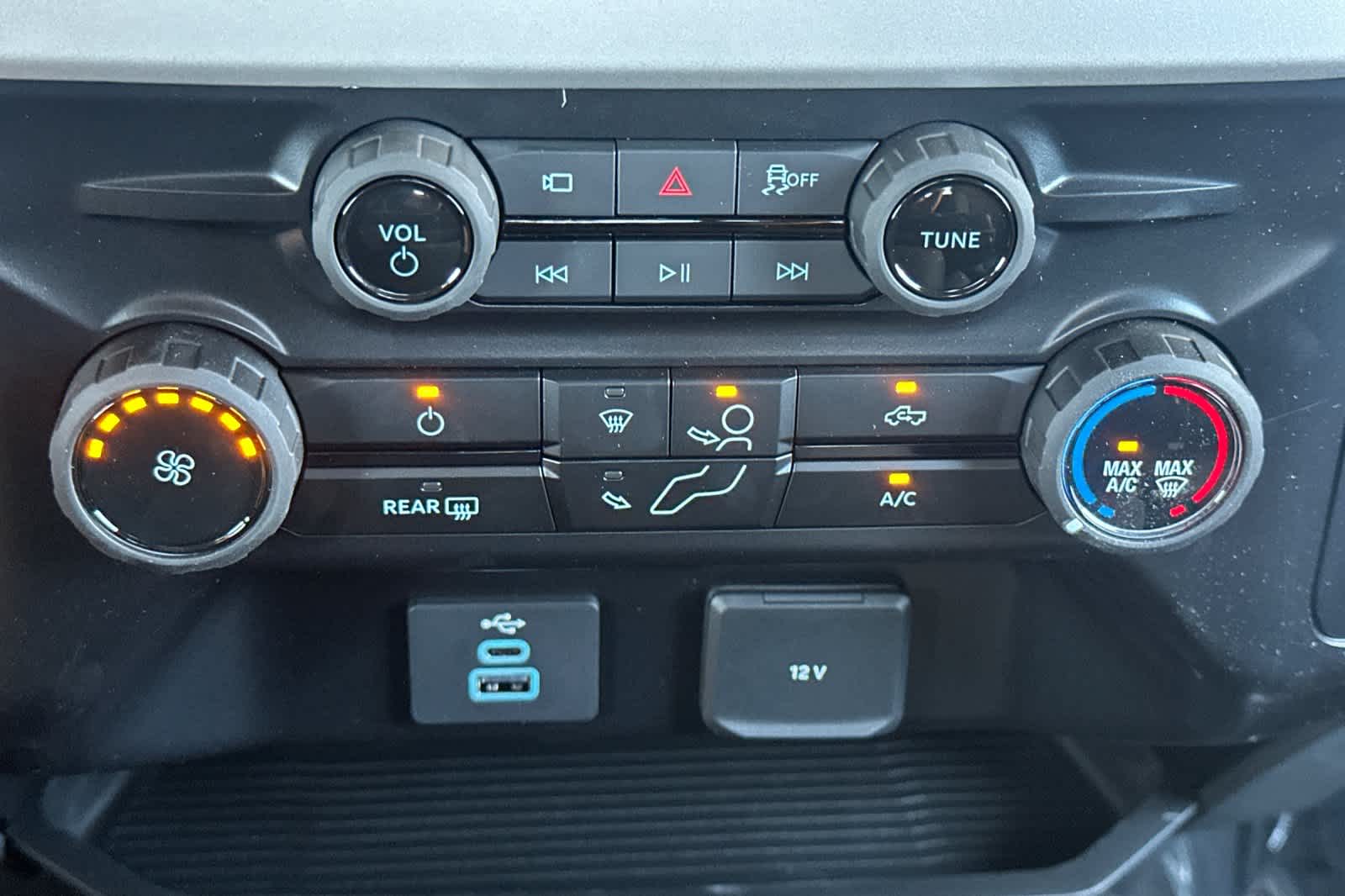 2026 Ford F-350 Super Duty XL - Photo 18