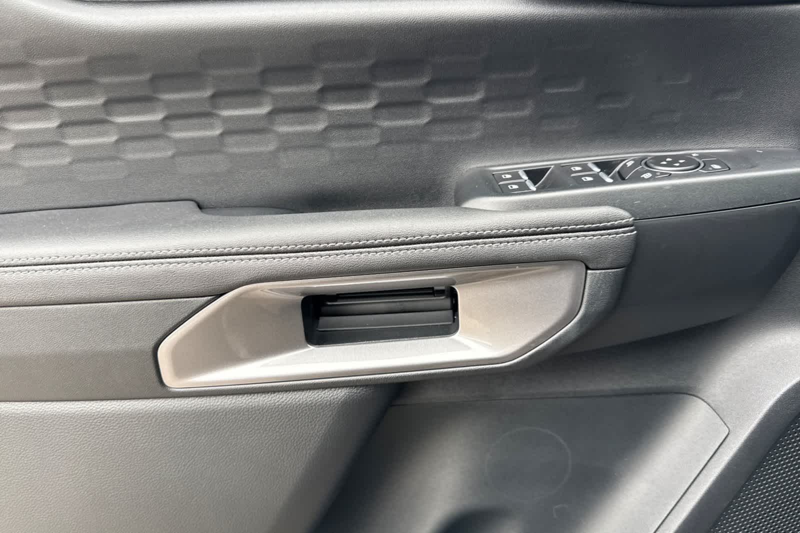 Thumbnail: 2025 Ford Ranger - 12